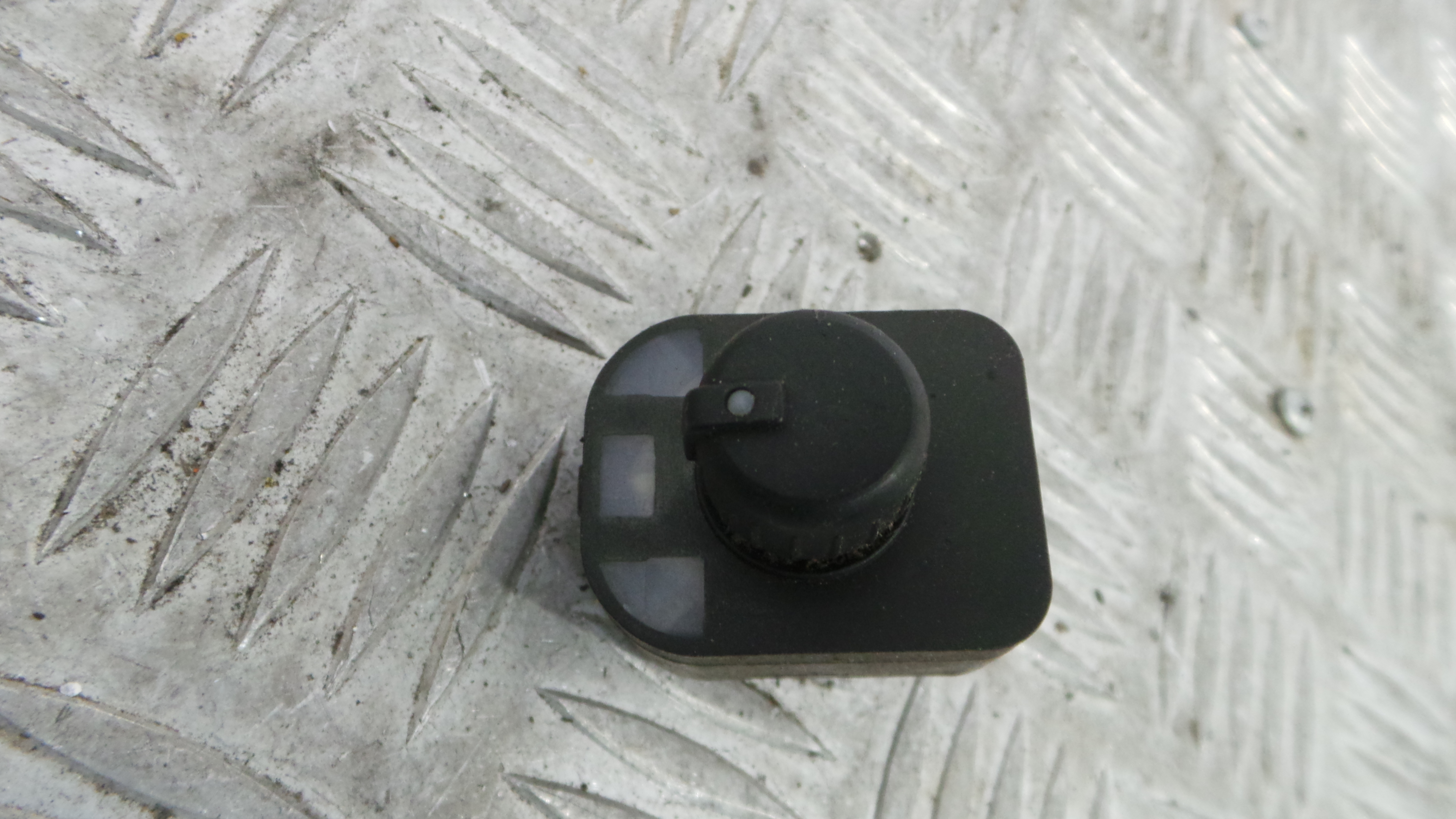 Comando Retrovisores 8E0959565 - AUDI A3 (8P1)-36418360 Comando Retrovisores 8E0959565 - AUDI A3 (8P1)-36418360