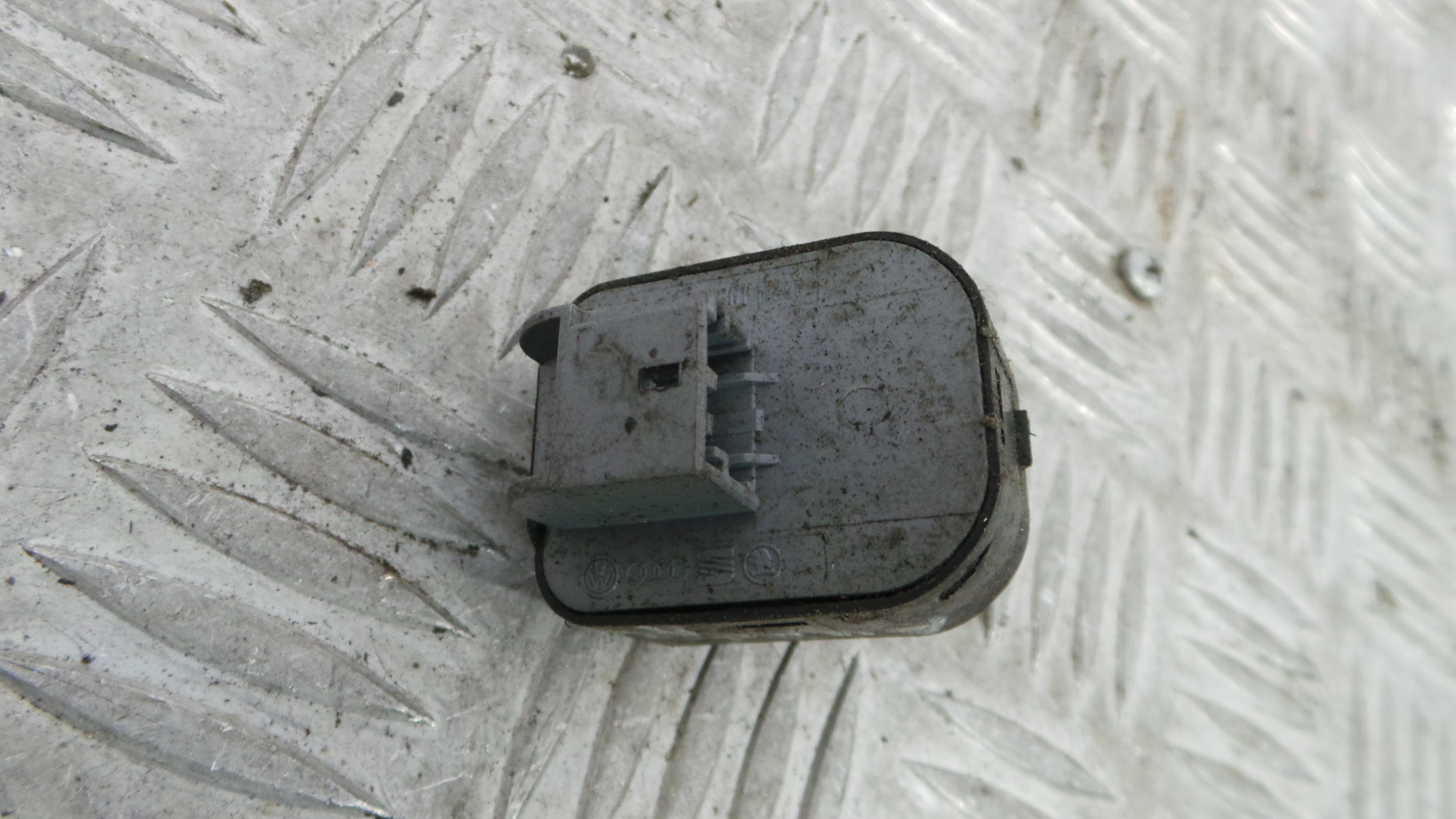 Comando Retrovisores 8E0959565 - AUDI A4 B7 (8EC)-36418368