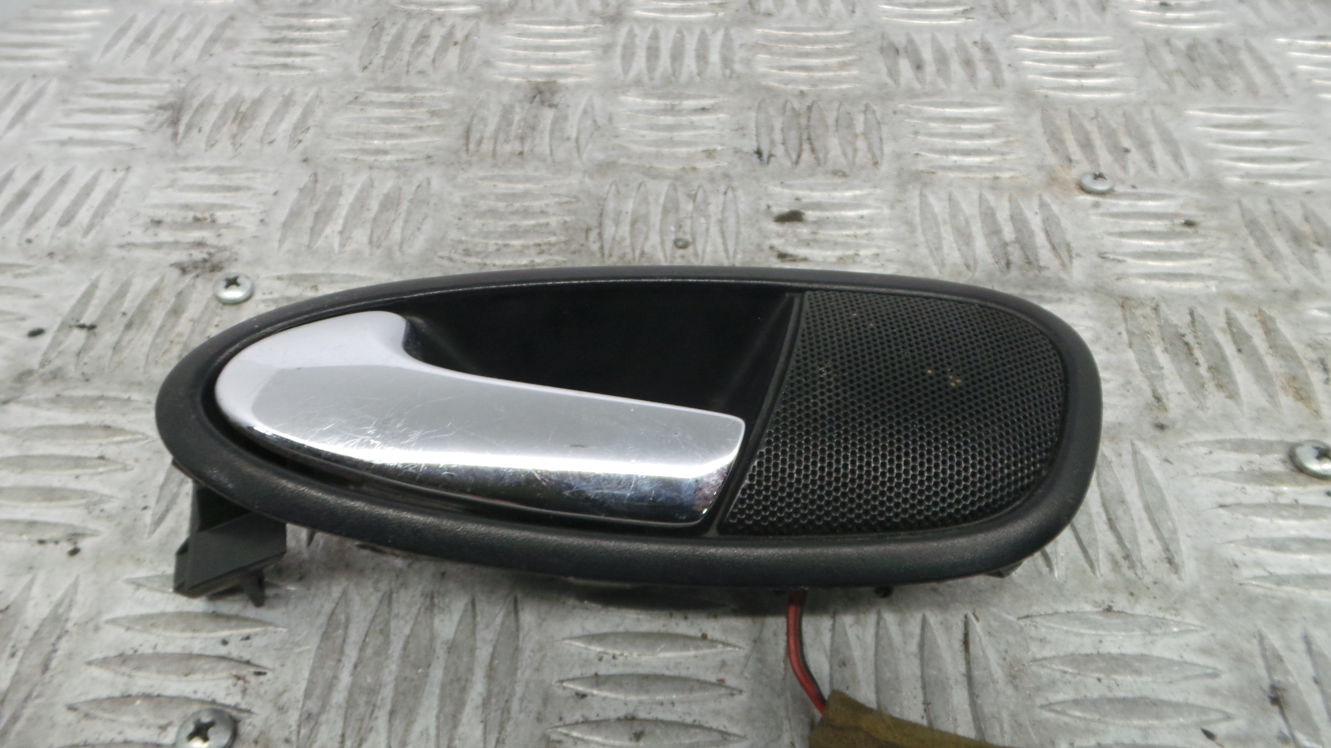 Puxador Interior Frente Esquerdo 5P0837113 - SEAT LEON (1P1)-36418558