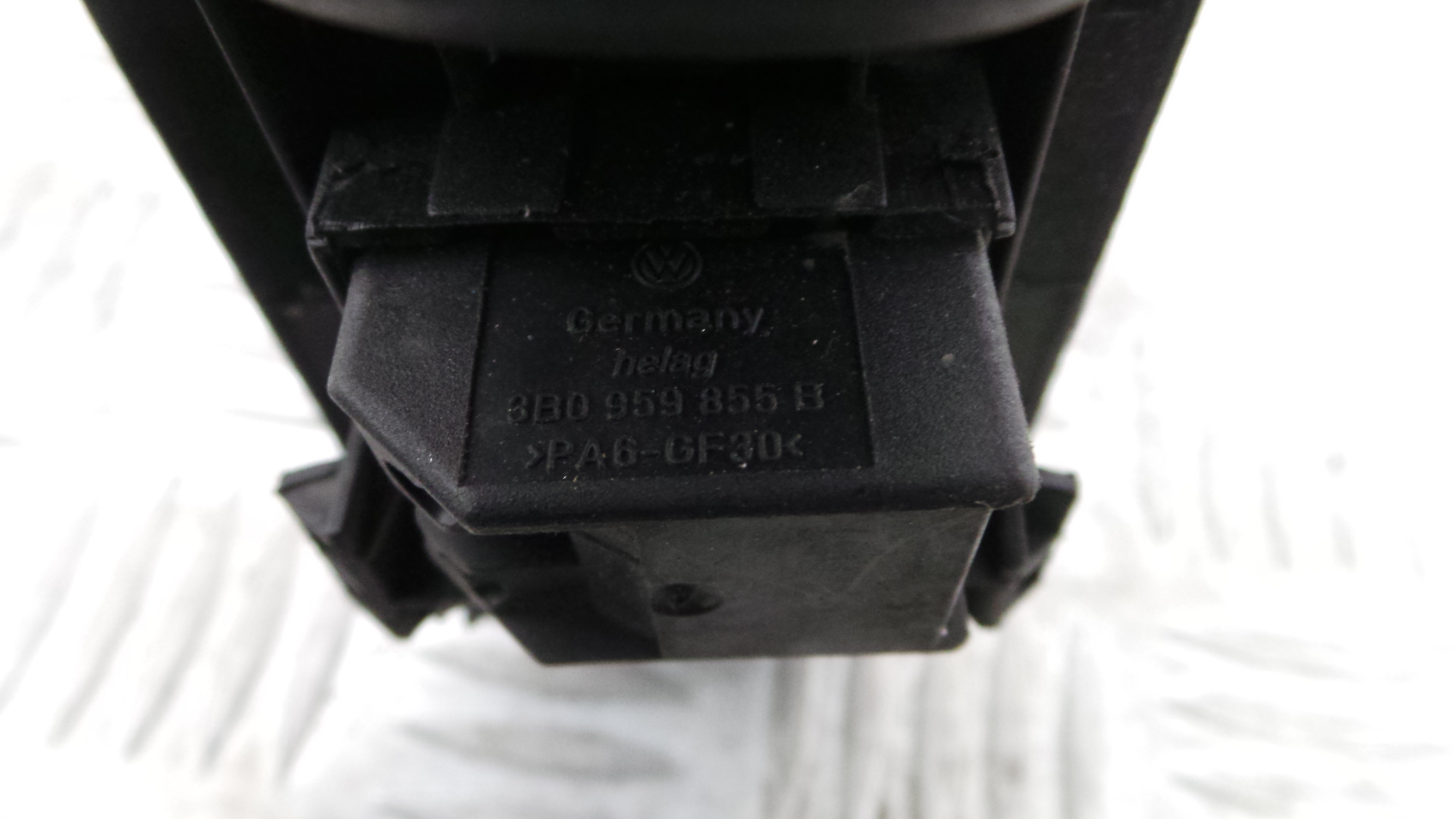 Puxador Interior Traseiro Esquerdo  3B0839113AK - VW GOLF IV (1J1), GOLF Mk IV (1J1)-36418572