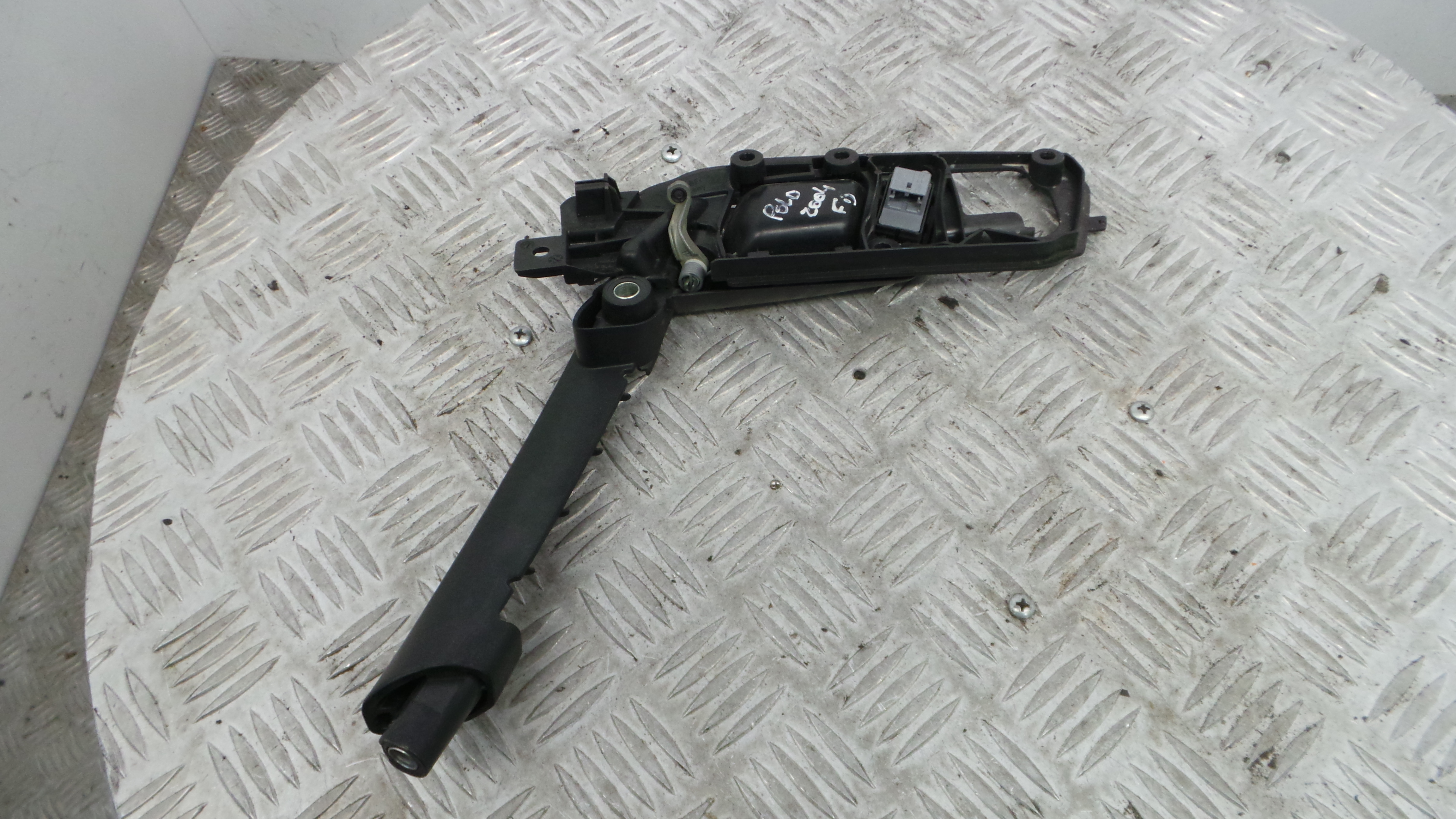 Puxador Interior Frente Direita 8Q0837174E - VW POLO (9N_, 9A_)-36418690