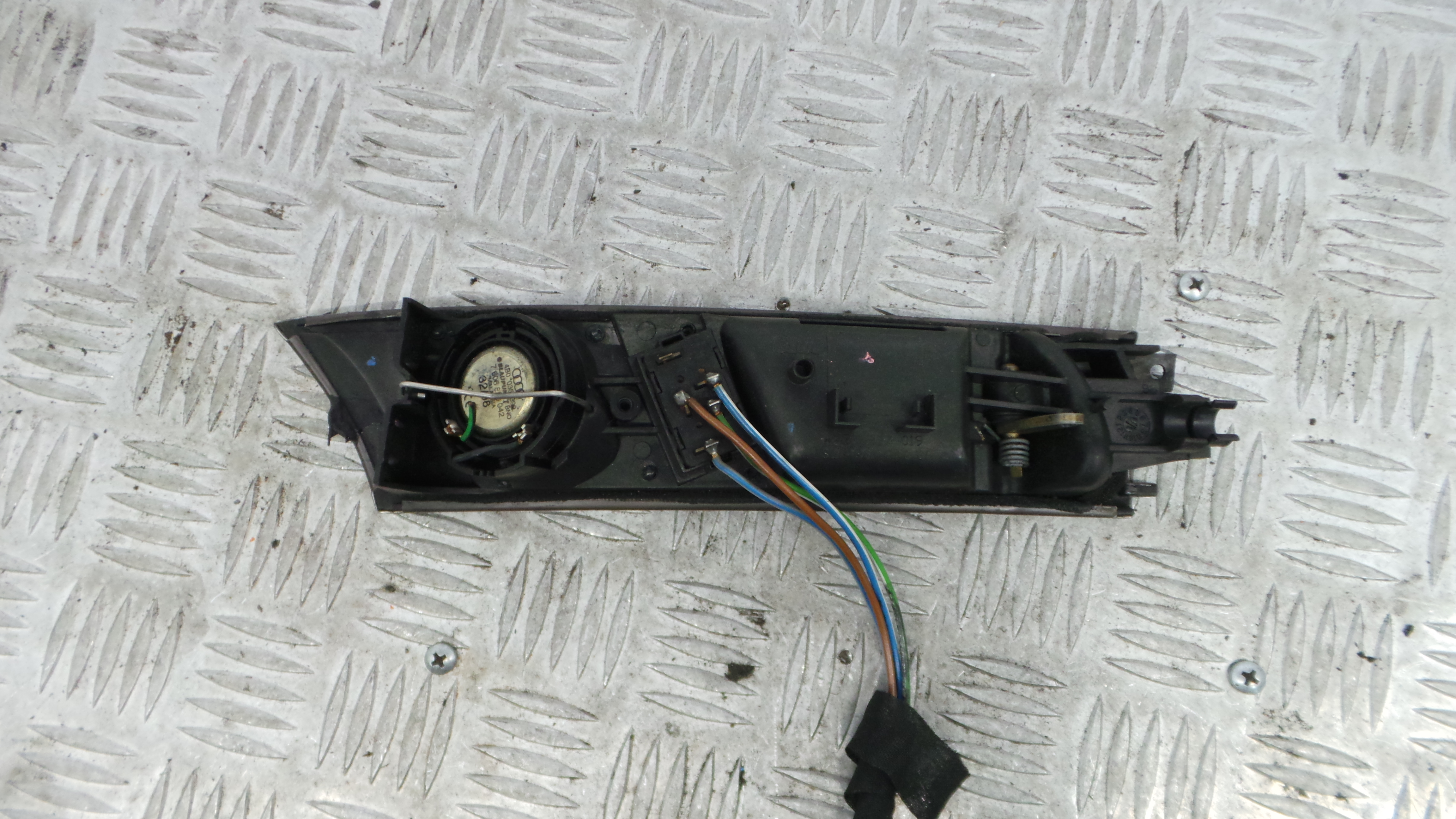 Puxador Interior Frente Esquerdo 4B837019 - AUDI A6 C5 (4B2)-36418697