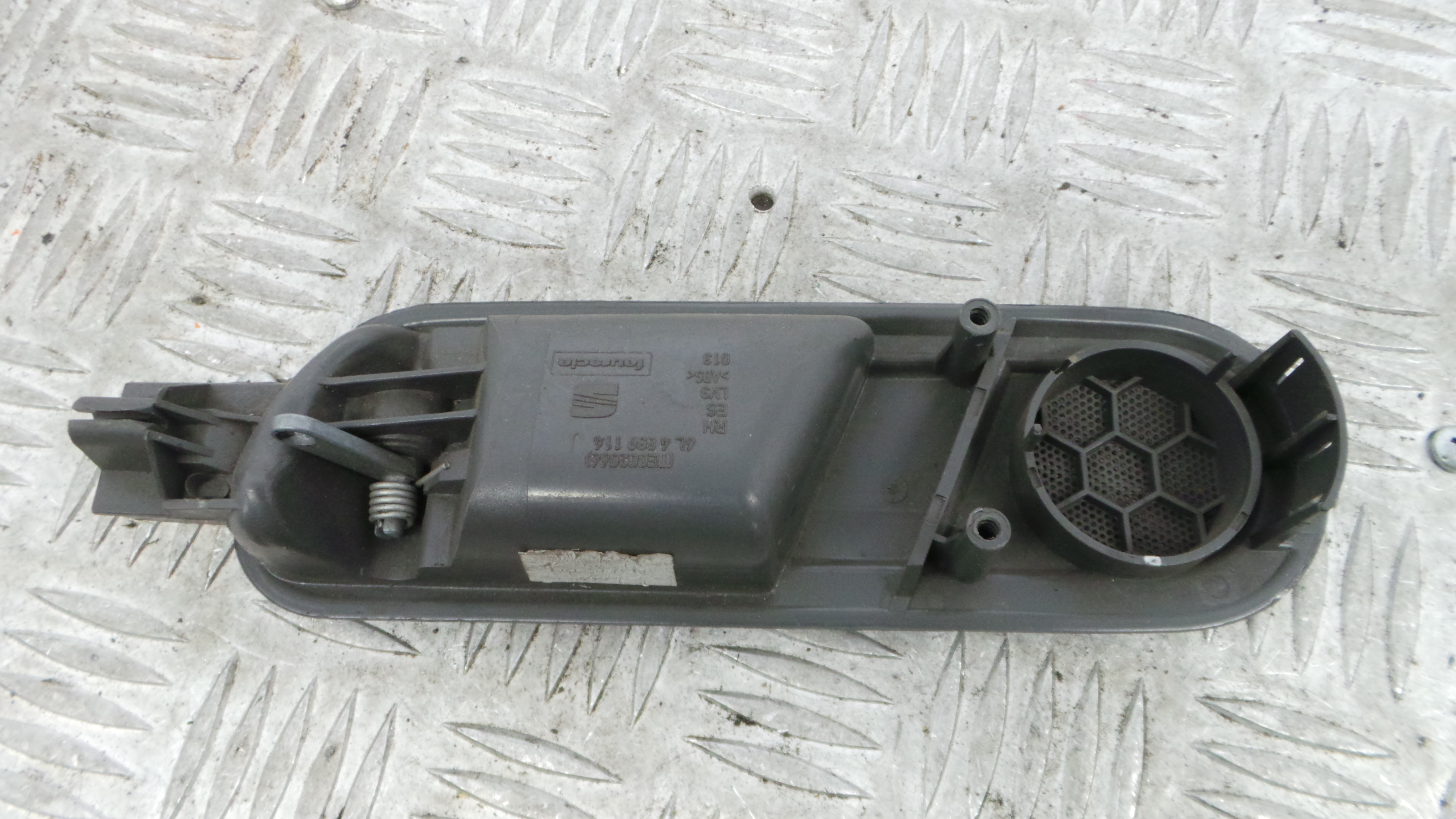 Puxador Interior Traseiro Direita 6L4839114J - SEAT IBIZA III (6L1), IBIZA Mk III (6L1)-36418701