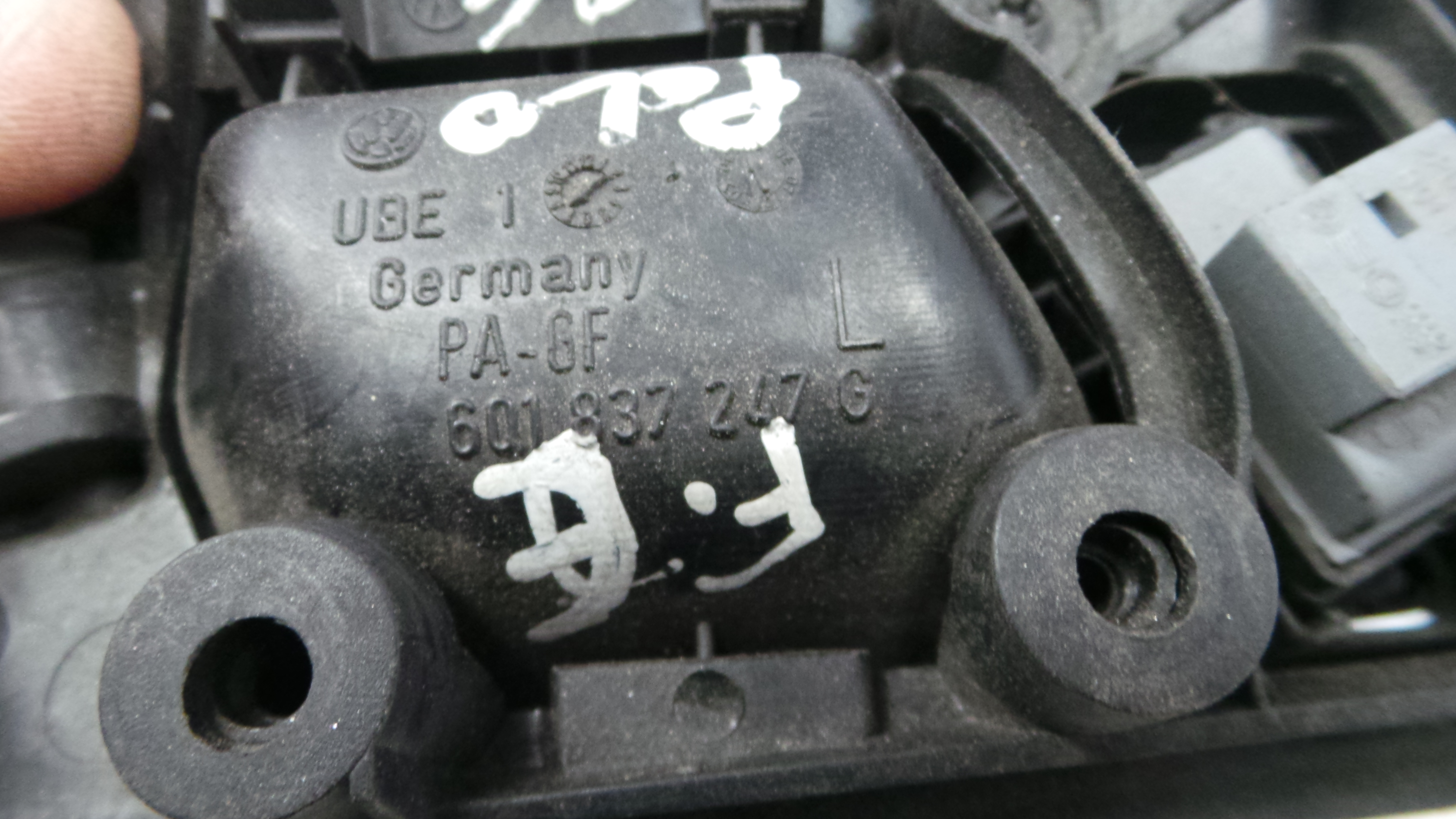 Puxador Interior Frente Esquerdo 6Q1837247G - VW POLO (9N_, 9A_)-36418704