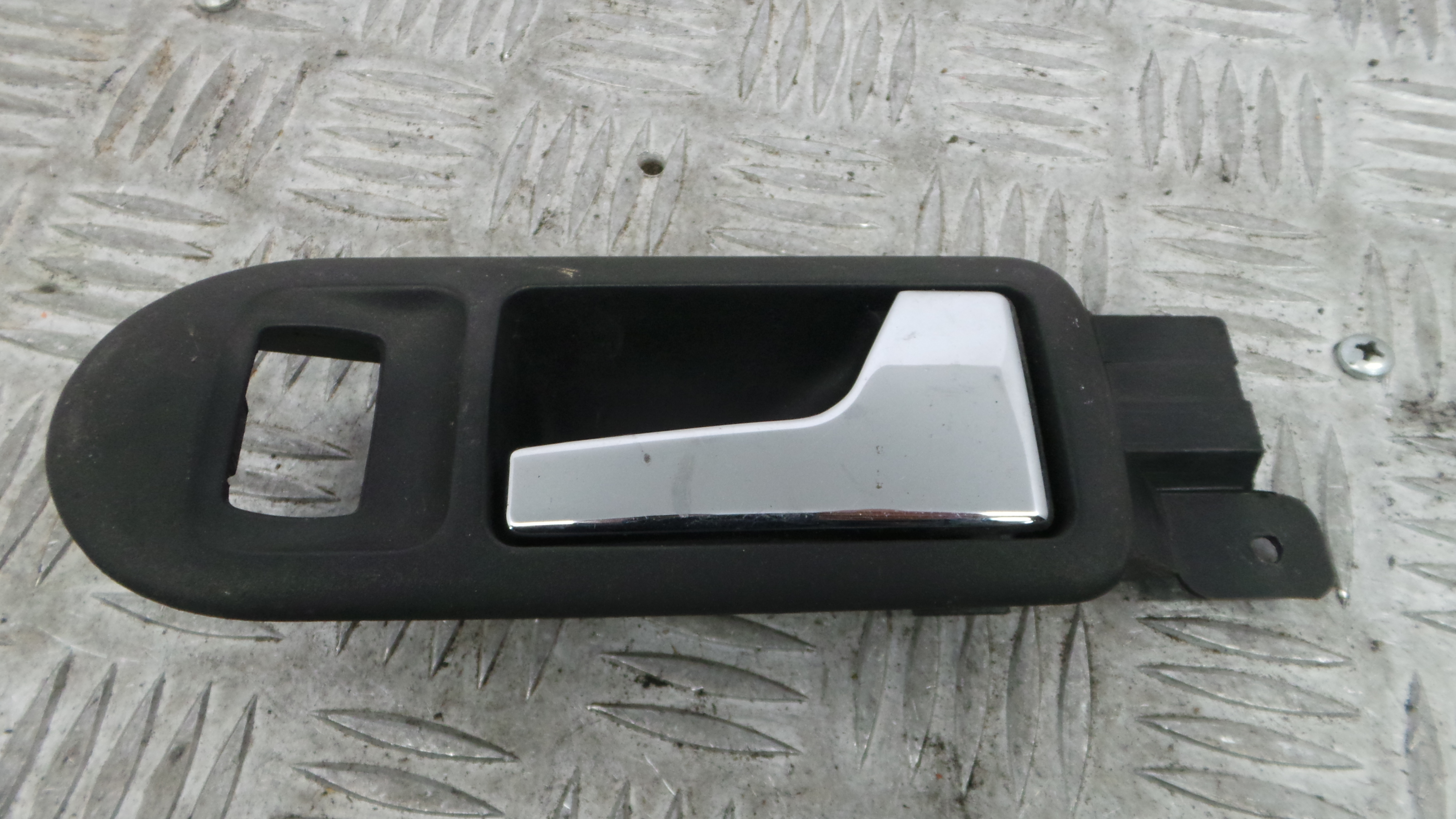 Puxador Interior Frente Direita 3B1837114 - VW GOLF IV (1J1), GOLF Mk IV (1J1)-36418717 Puxador Interior Frente Direita 3B1837114 - VW GOLF IV (1J1), GOLF Mk IV (1J1)-36418717