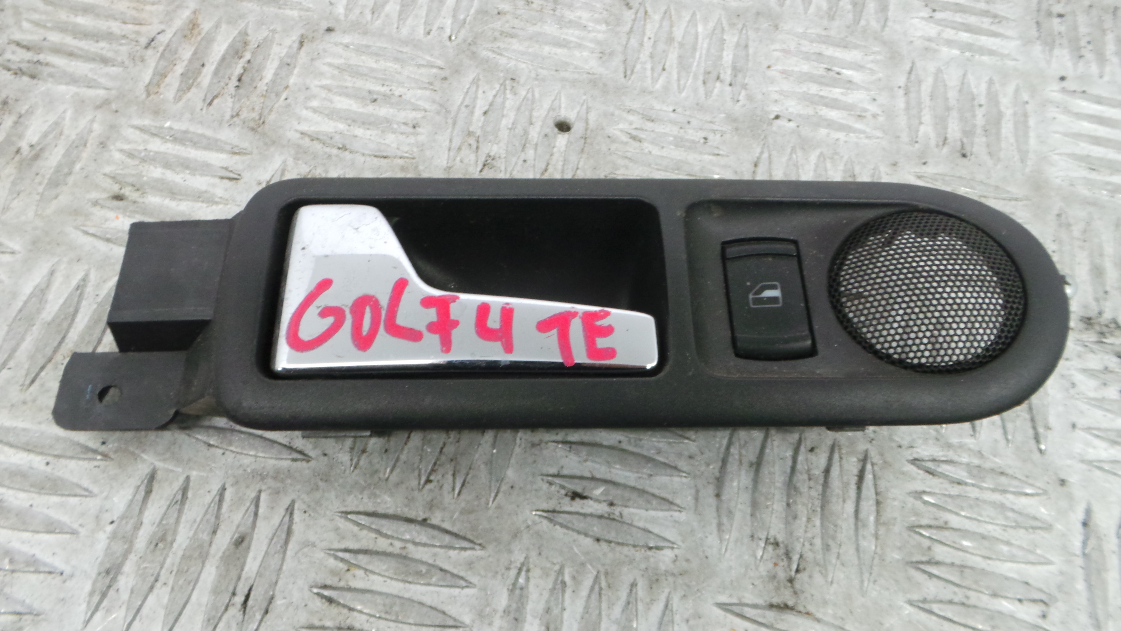 Puxador Interior Traseiro Esquerdo  1J4839113C - VW GOLF IV (1J1), GOLF Mk IV (1J1)-36418720