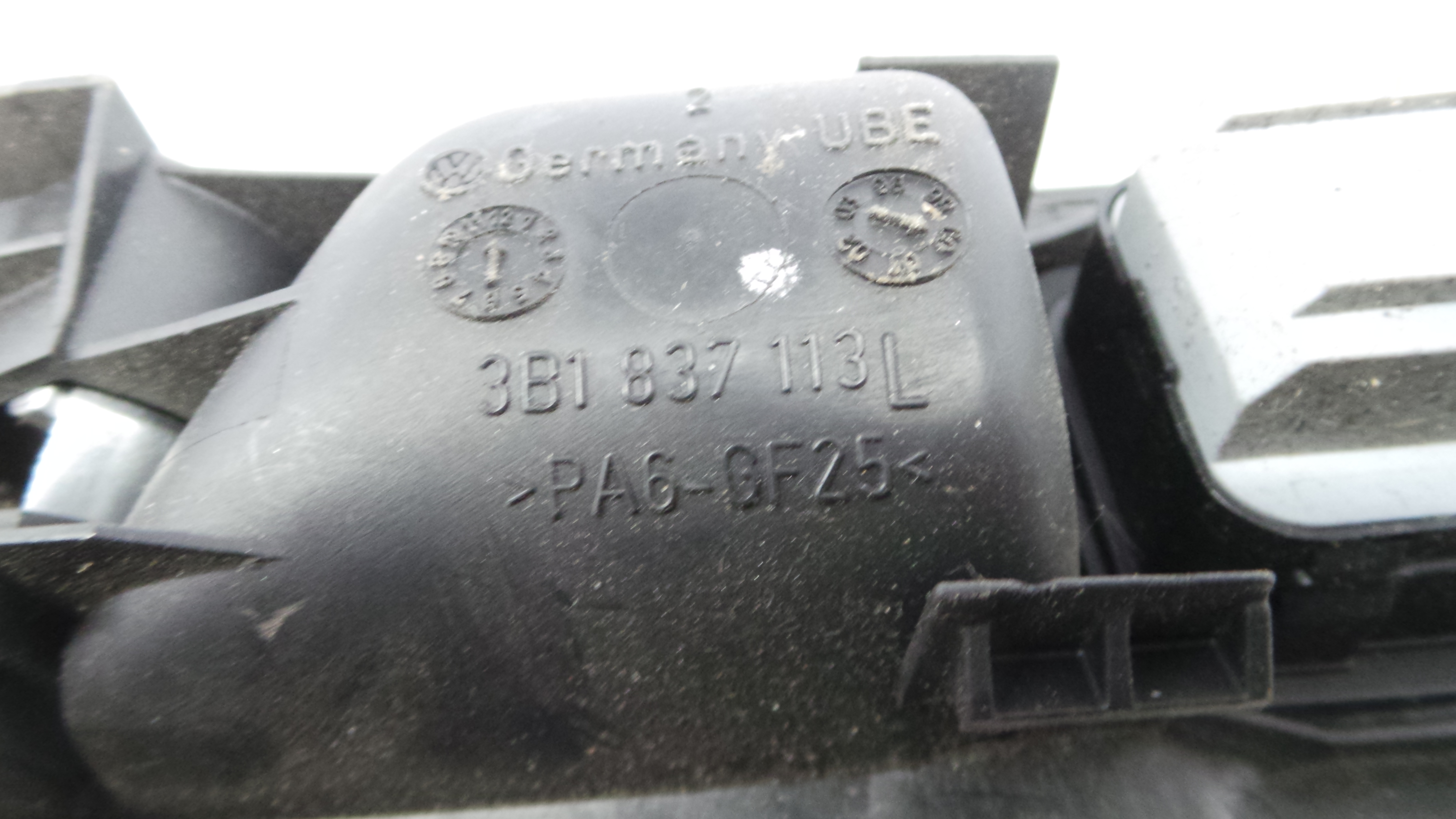 Puxador Interior Frente Esquerdo 3B1837113 - VW GOLF IV (1J1), GOLF Mk IV (1J1)-36418725