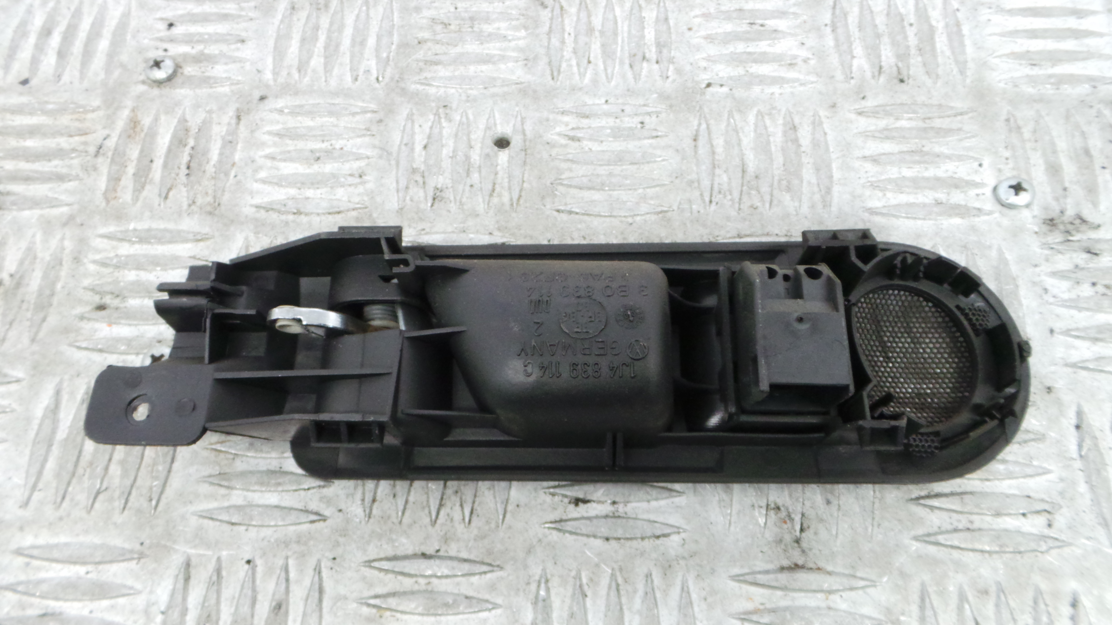 Puxador Interior Traseiro Direita 3B0839114 - VW GOLF IV (1J1), GOLF Mk IV (1J1)-36419108