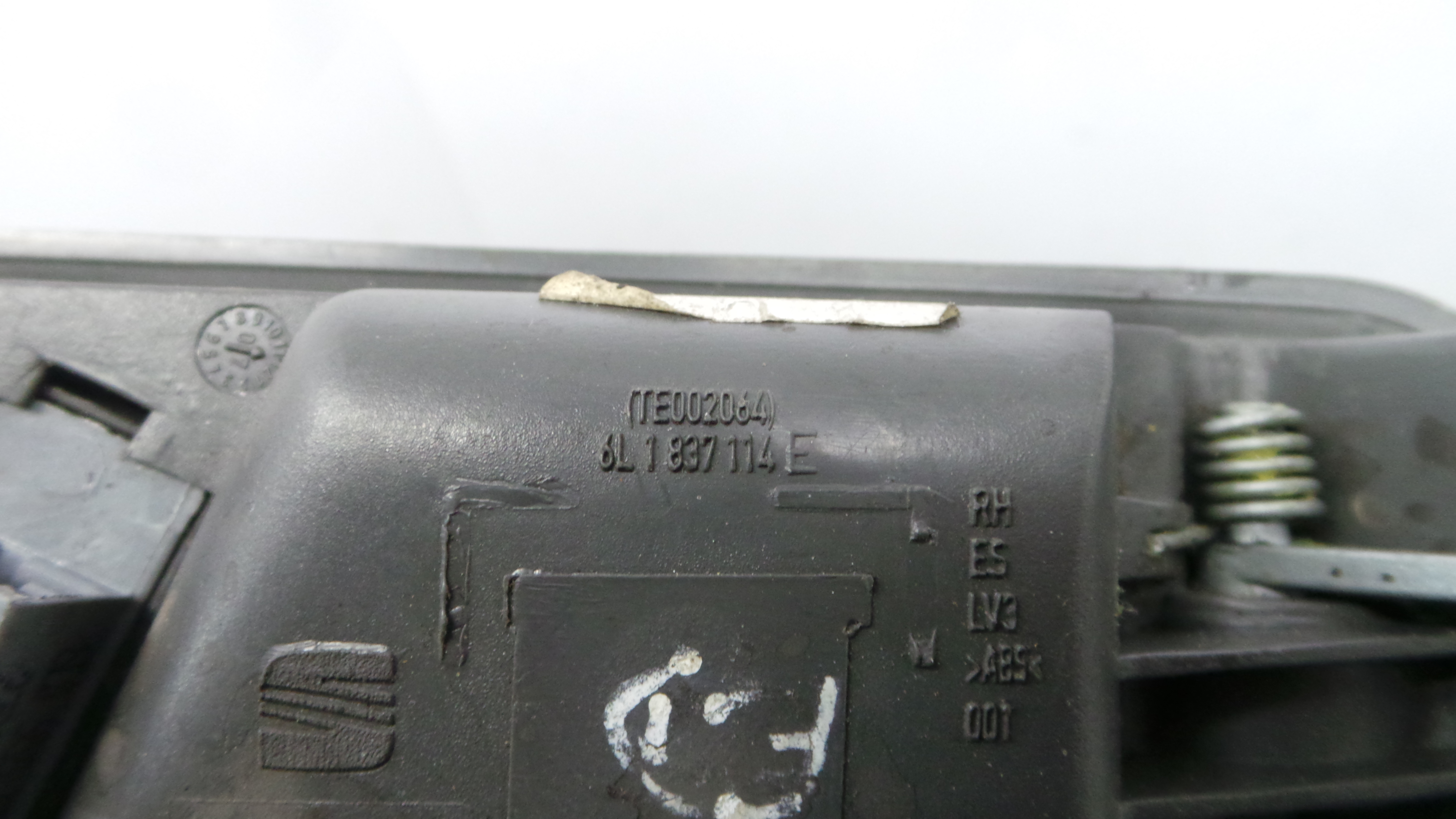 Puxador Interior Frente Direita 6L1837114E - SEAT CORDOBA (6L2)-36419112