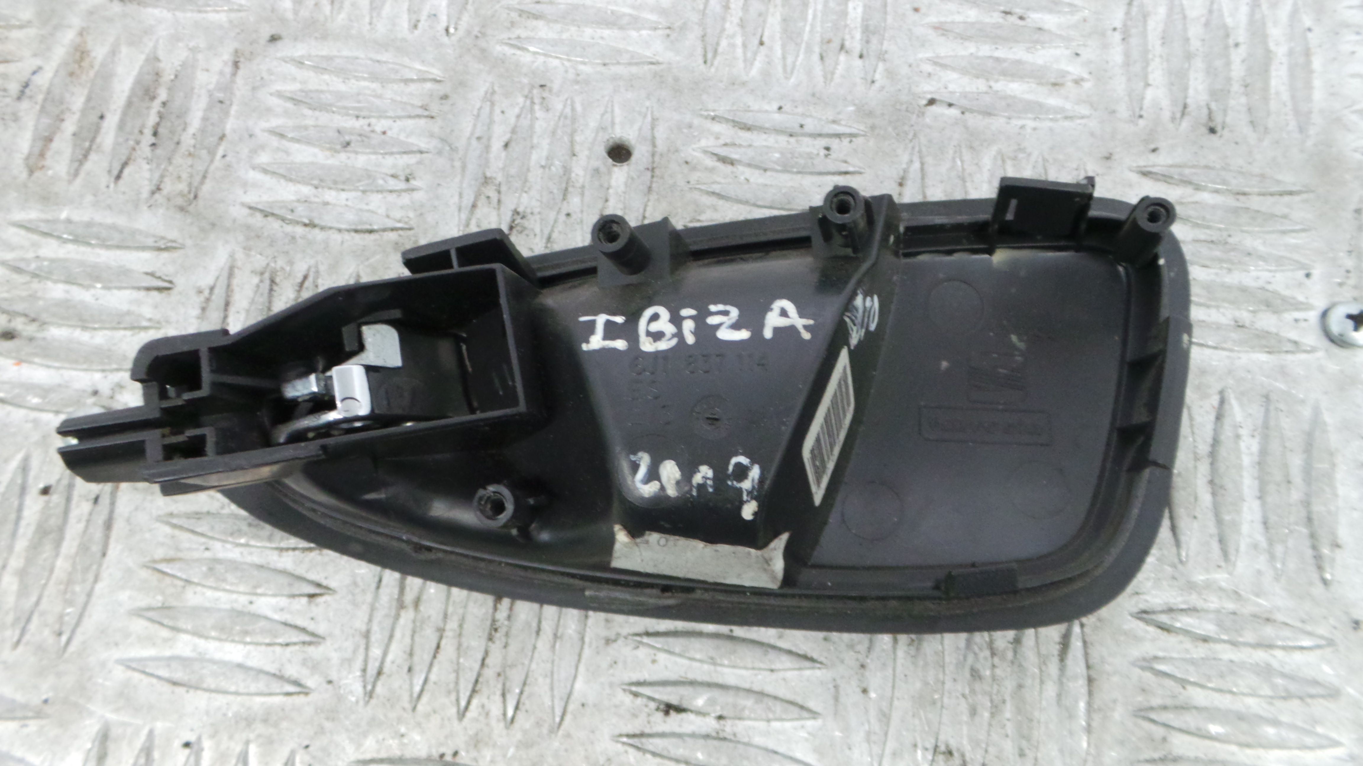 Puxador Interior Frente Direita 6J1837114 - SEAT IBIZA IV (6J5, 6P1), IBIZA Mk IV (6J5, 6P1)-36419119