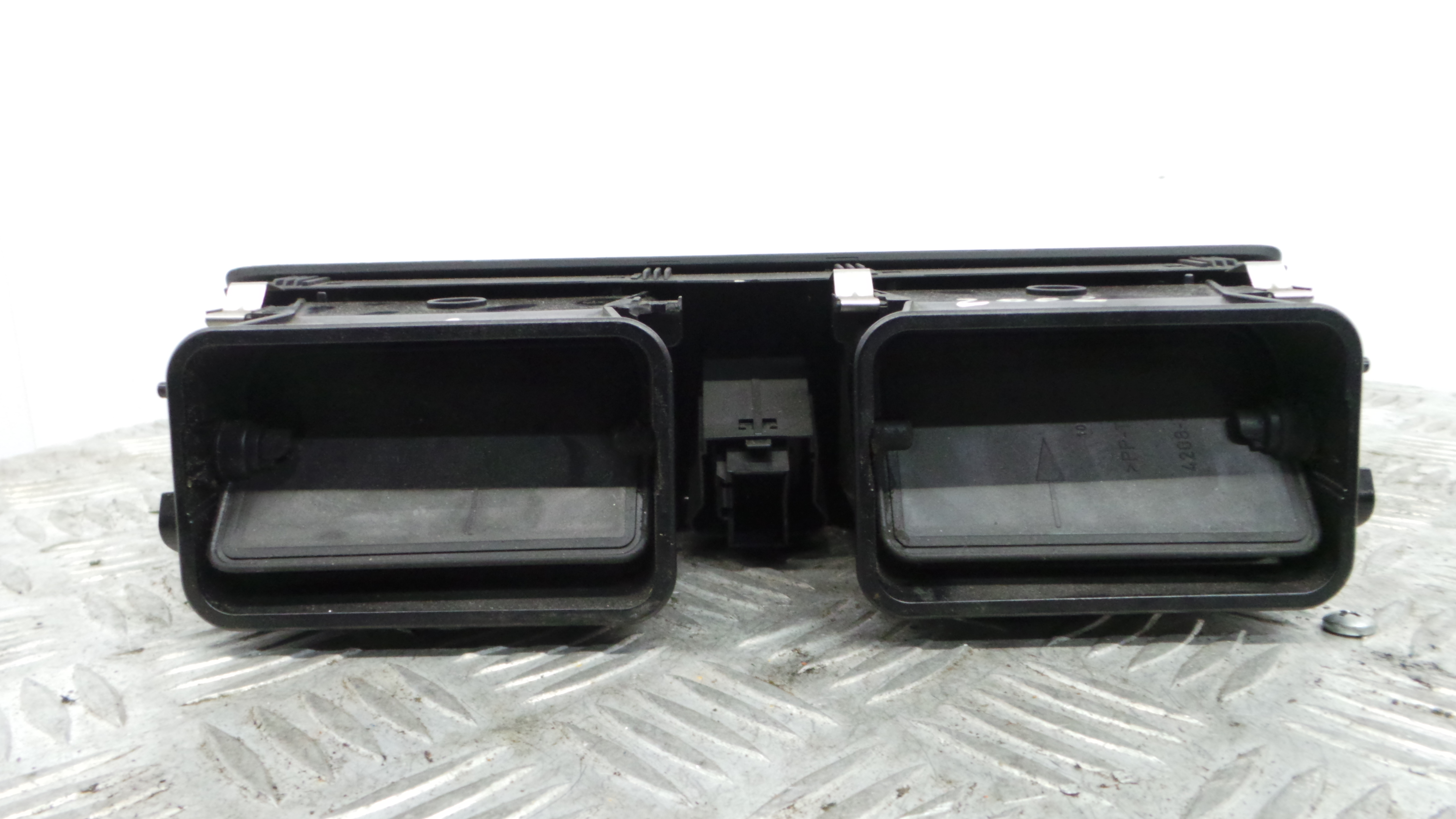 Grelha da Sofagem 6Y0820951 - SKODA FABIA I (6Y2)-36419441