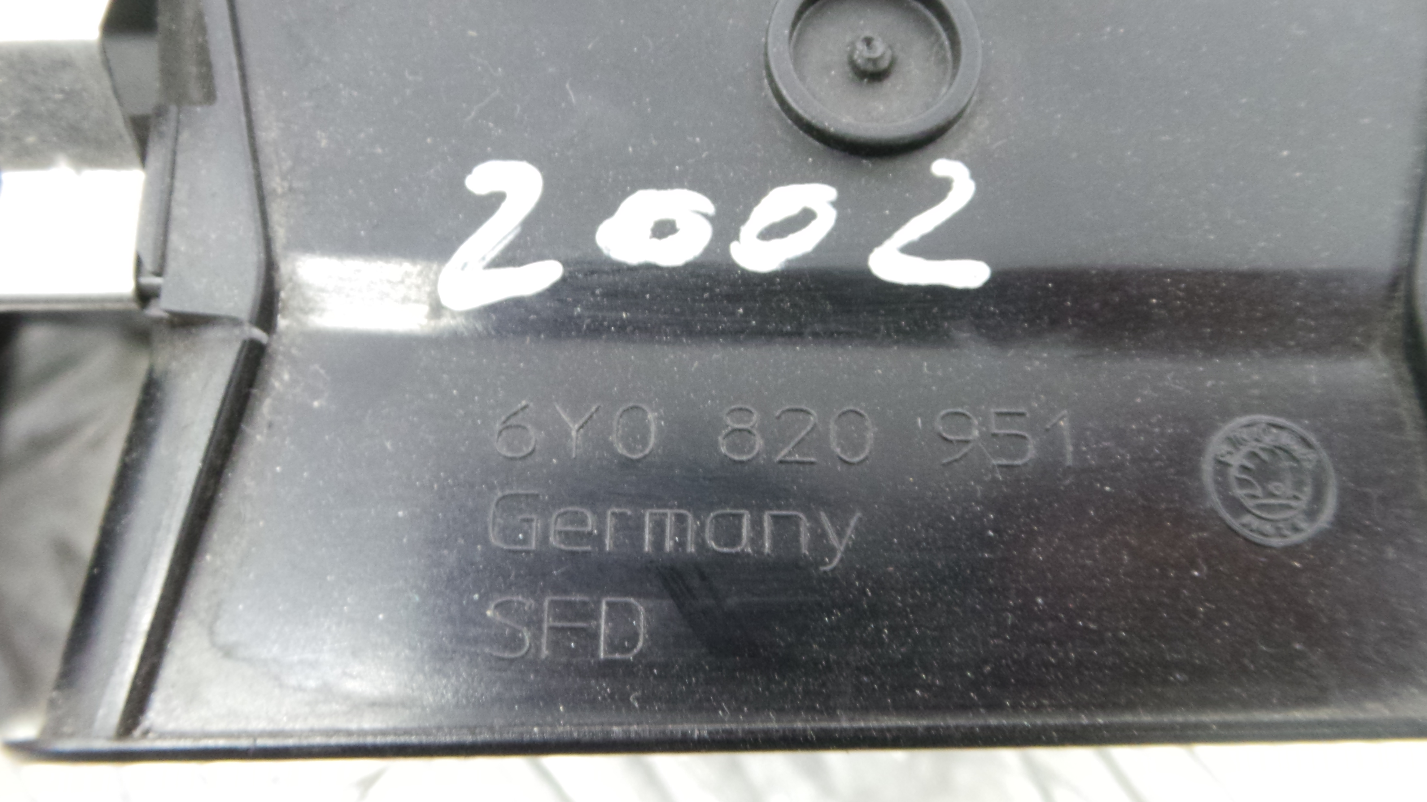 Grelha da Sofagem 6Y0820951 - SKODA FABIA I (6Y2)-36419441