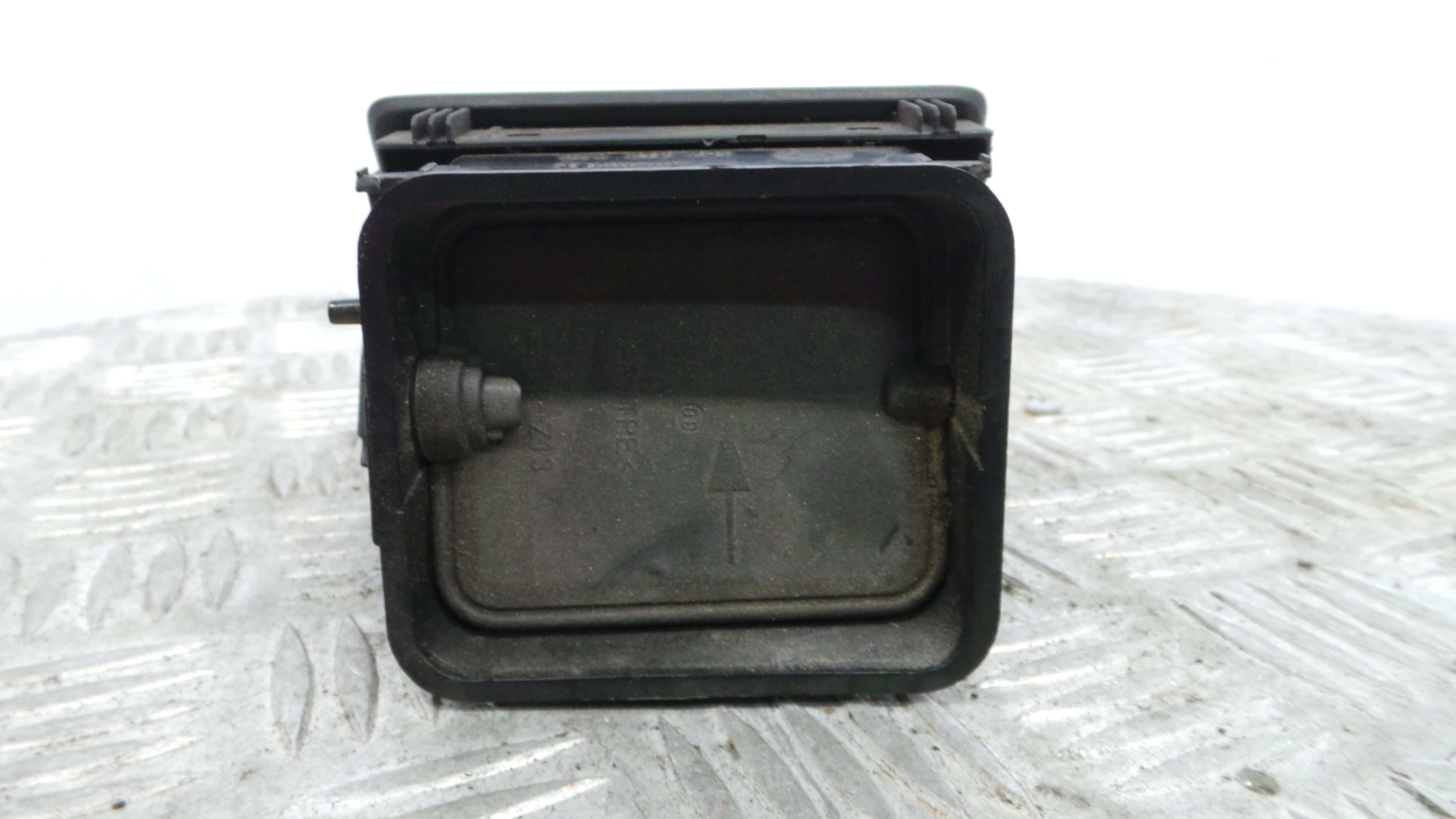 Grelha da Sofagem  6Y0819701 - SKODA FABIA I (6Y2)-36419481