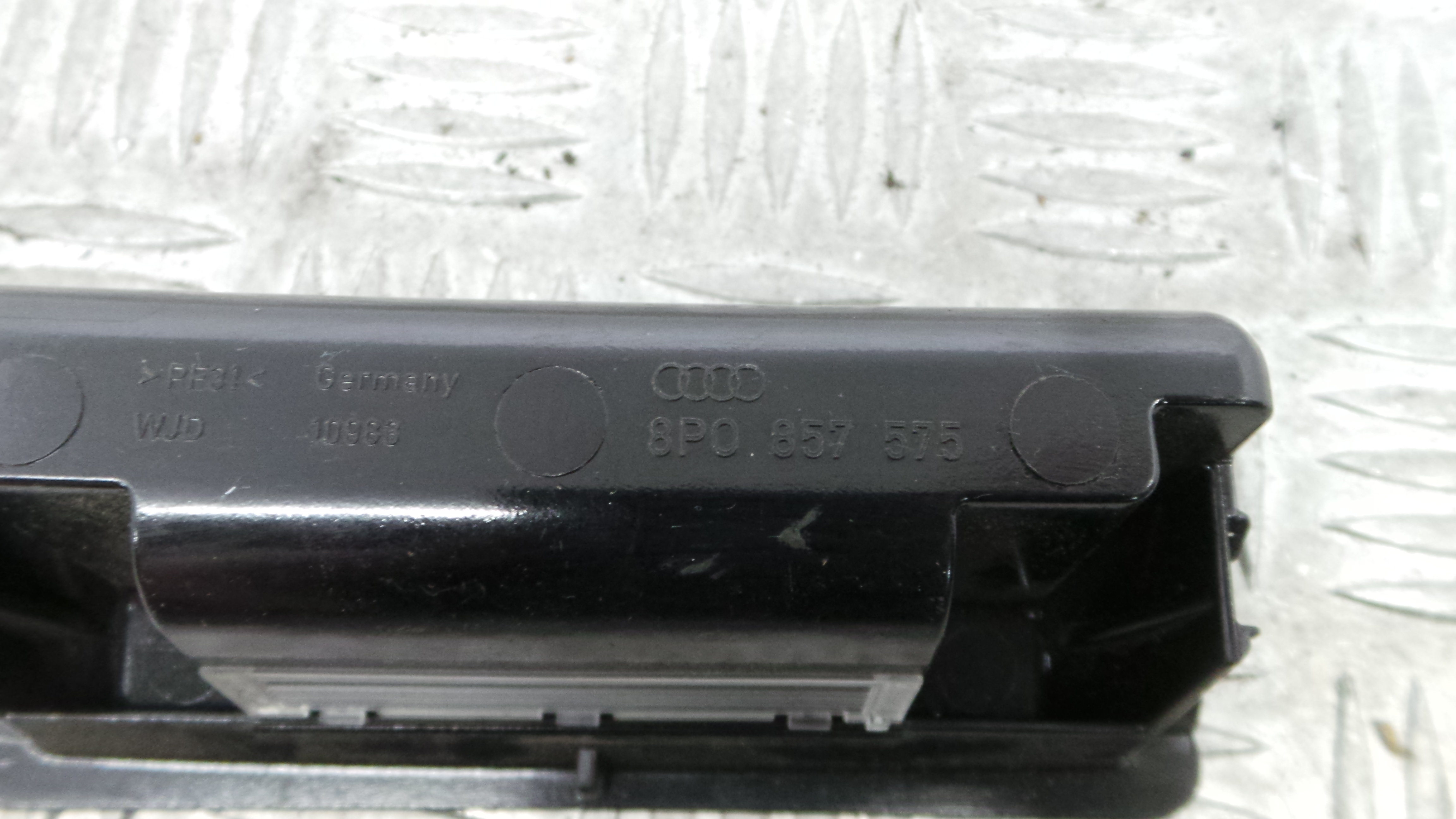 Cinzeiro 8P0857575 - AUDI A3 (8P1)-36419491