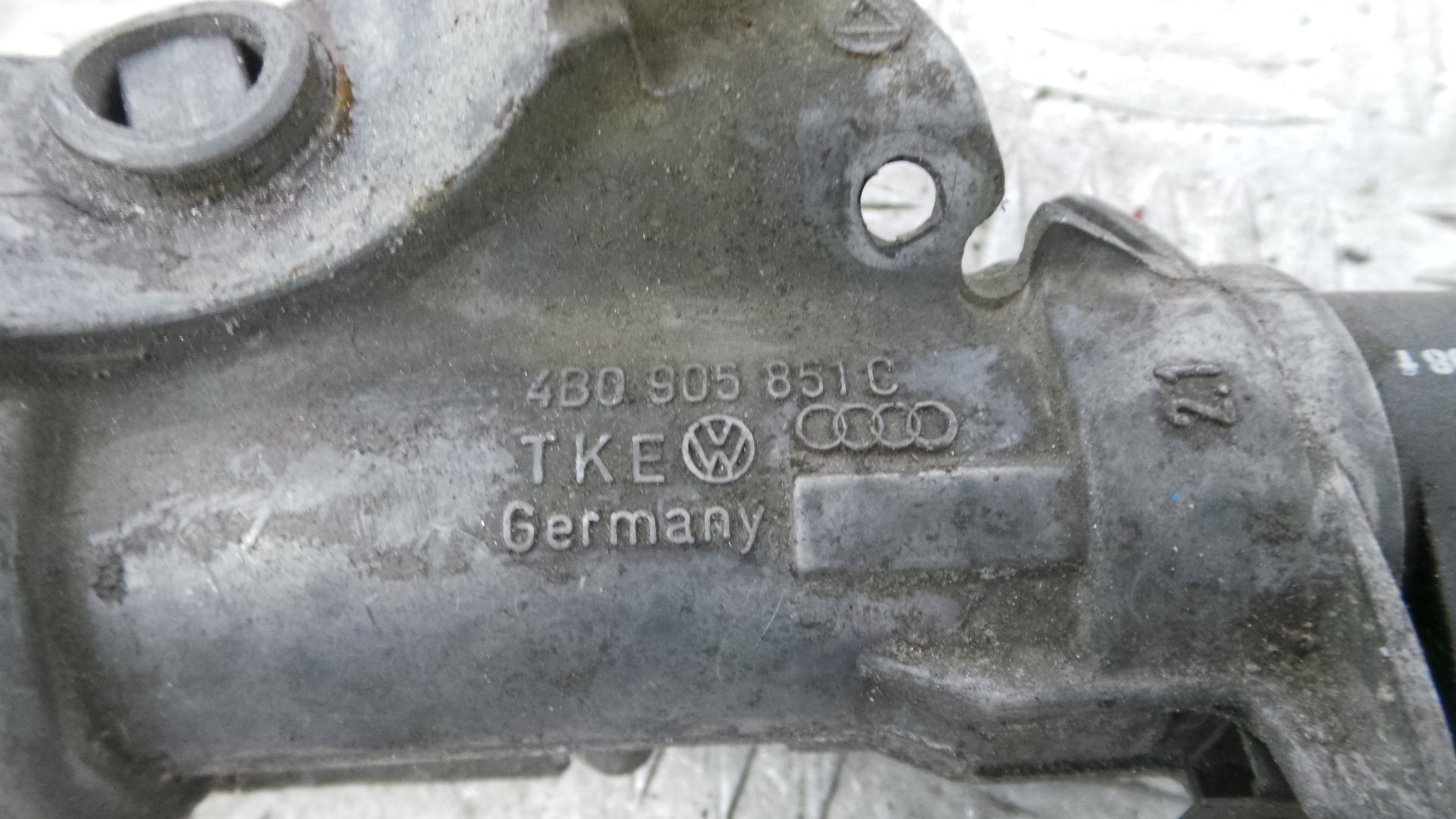 Canhão de ignição 4B0905851C - AUDI A3 (8L1)-36419703