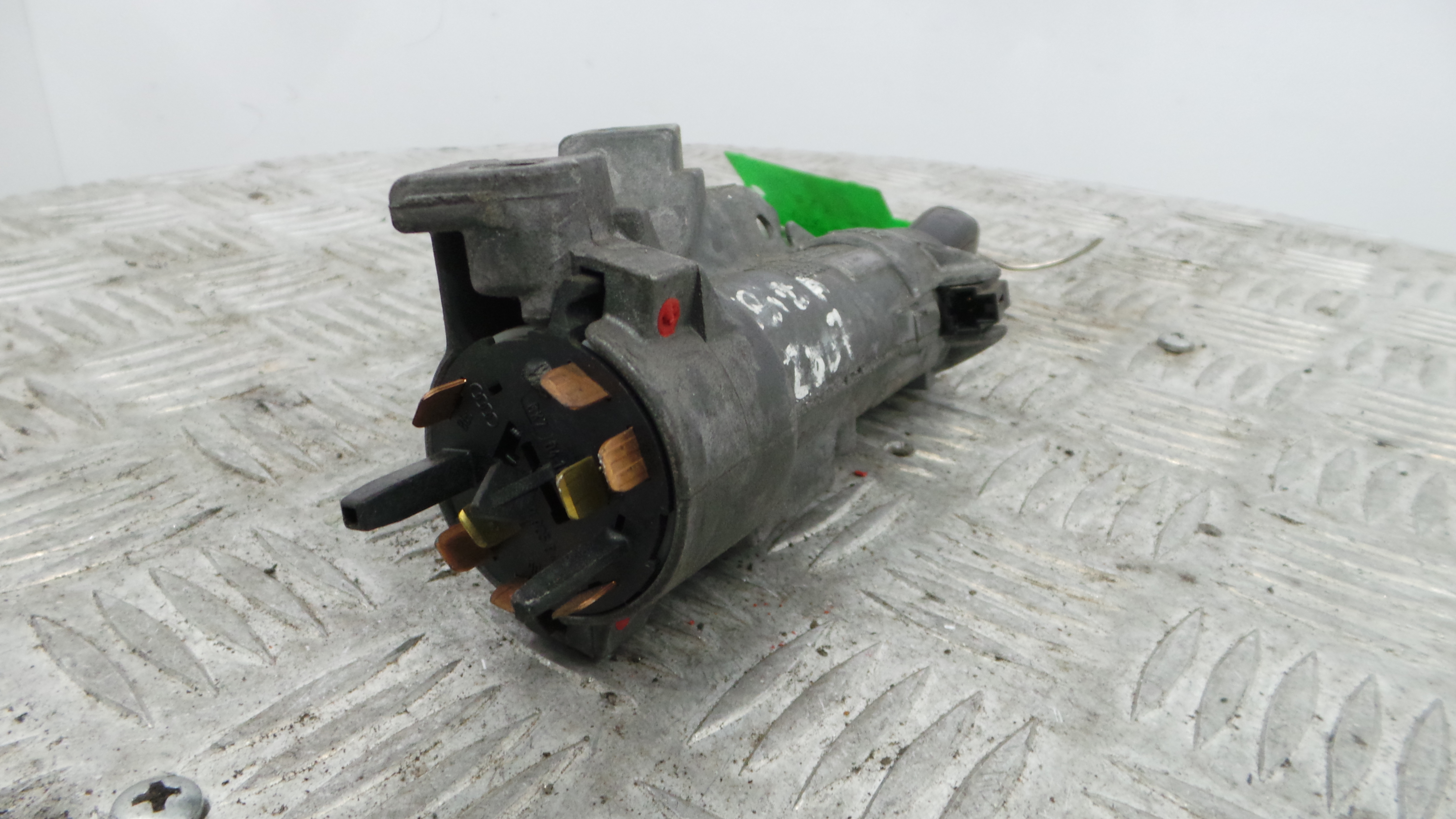 Canhão de ignição 4B0905851C - SEAT IBIZA III (6L1), IBIZA Mk III (6L1)-36419721