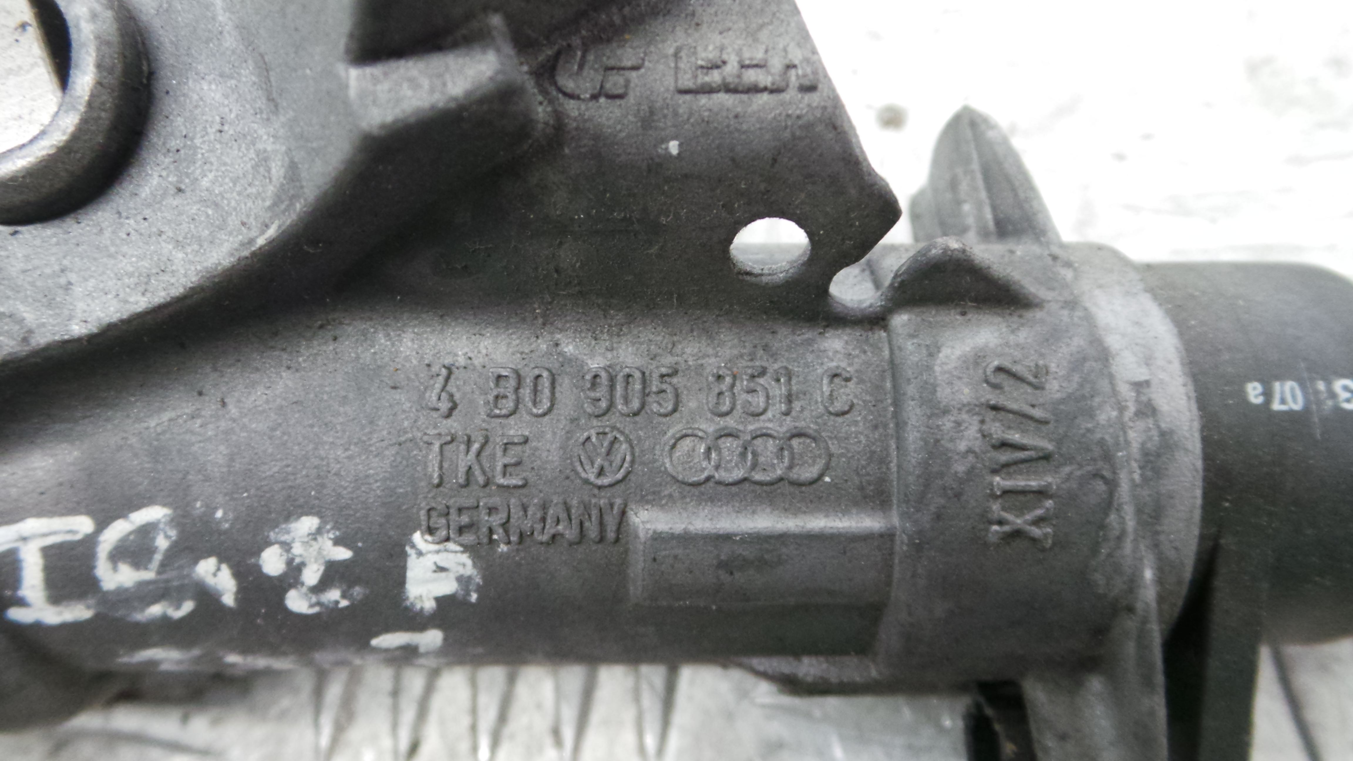 Canhão de ignição 4B0905851C - SEAT IBIZA III (6L1), IBIZA Mk III (6L1)-36419721