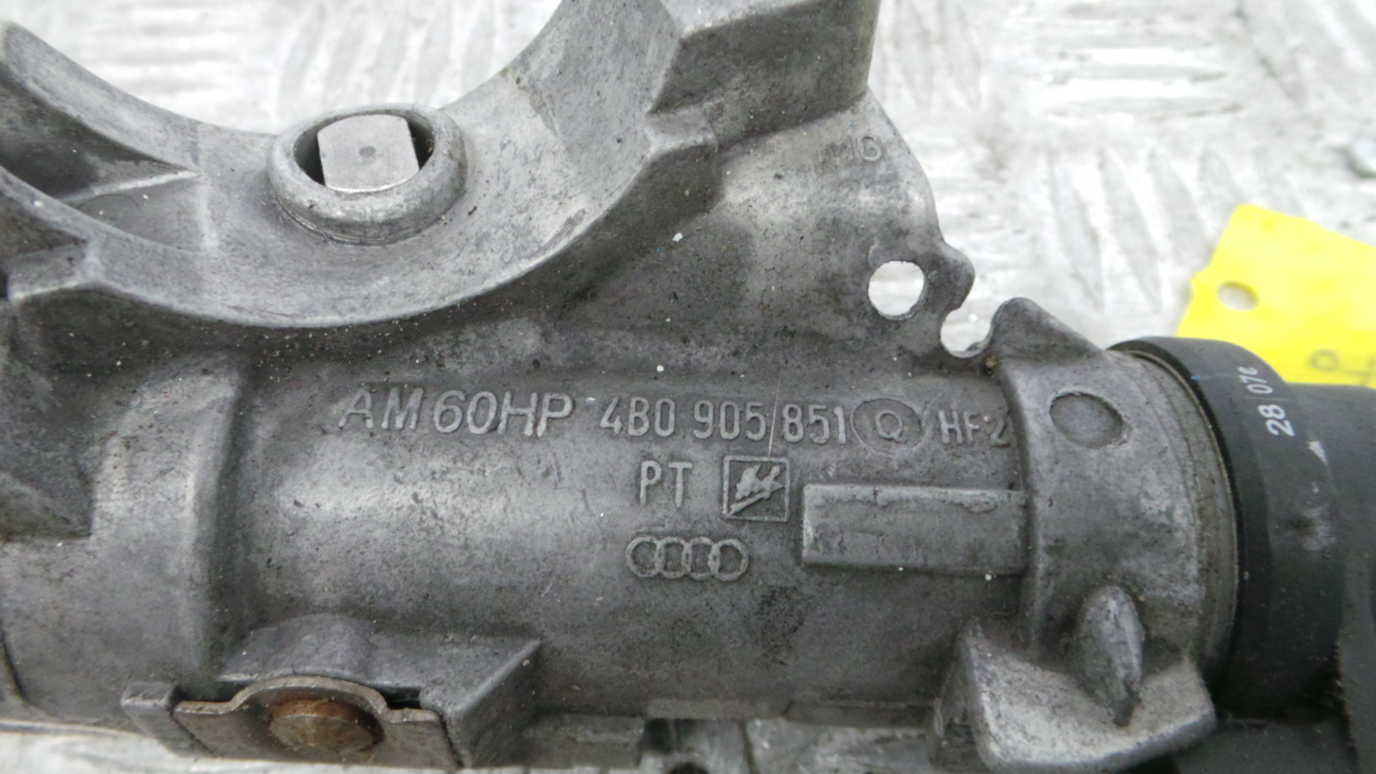 Canhão de ignição 4B0905851Q - VW POLO (9N_, 9A_)-36419727