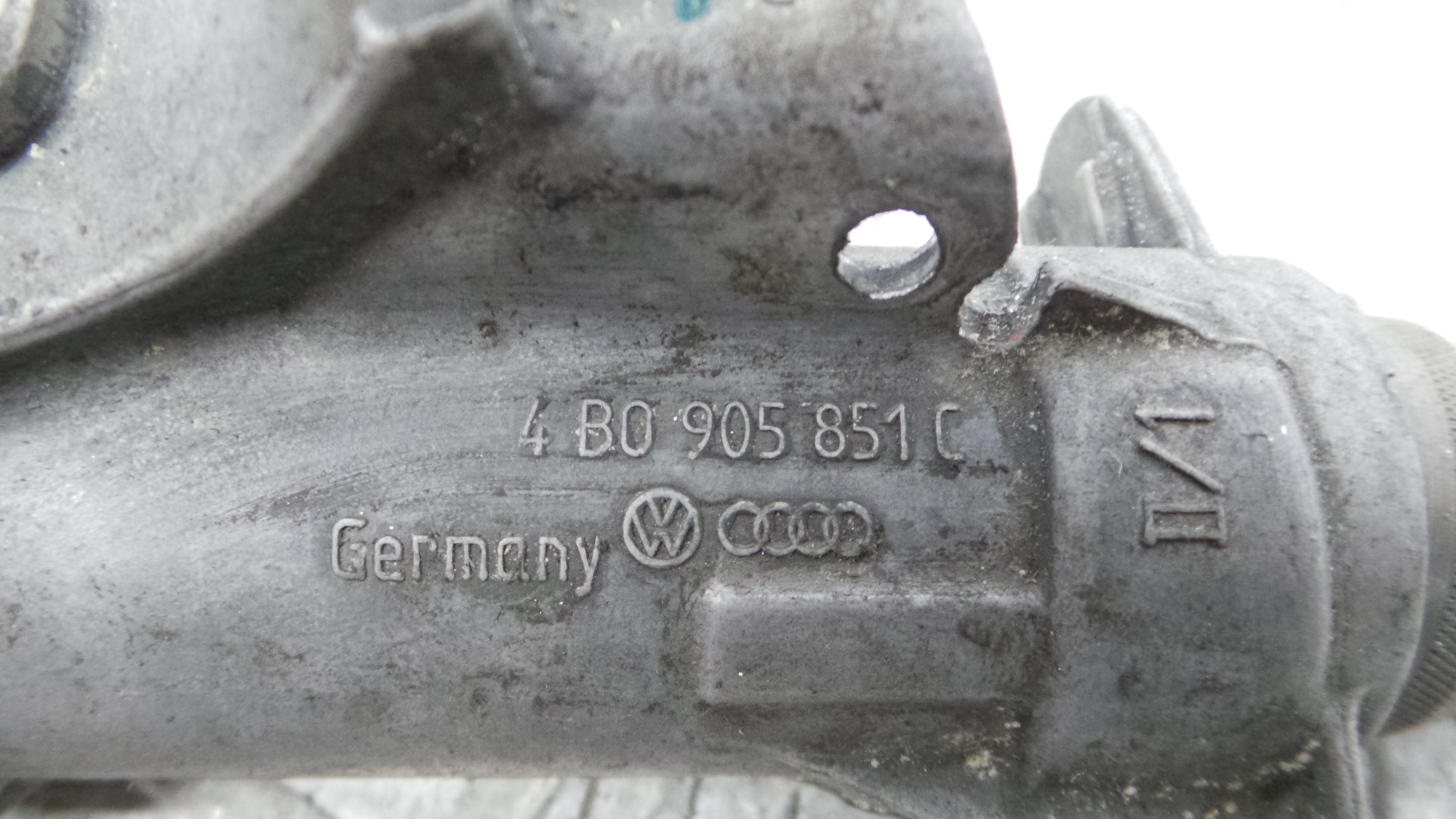 Canhão de ignição 4B0905851C - SKODA OCTAVIA I (1U2)-36419739