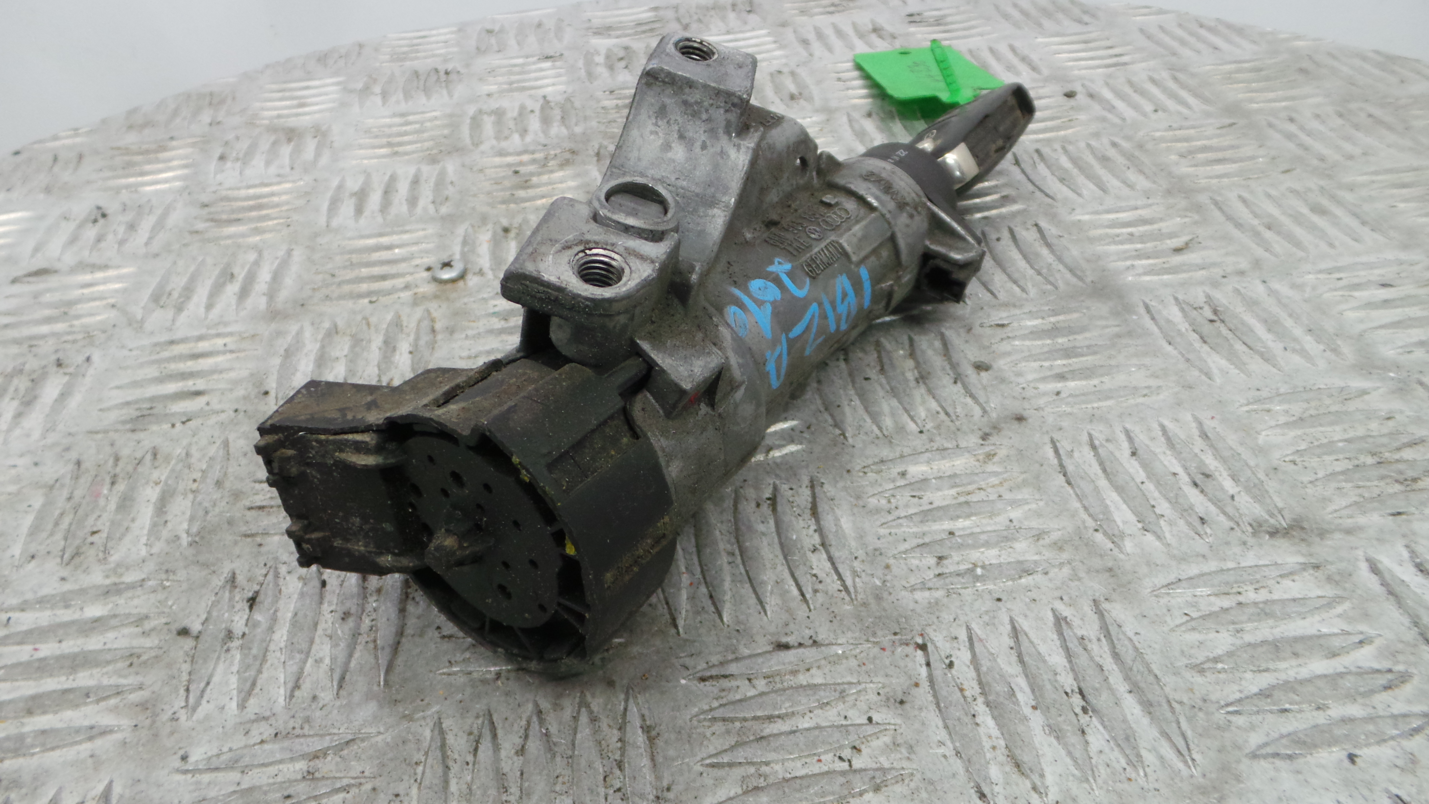 Canhão de ignição 6R0905851D - SEAT IBIZA IV (6J5, 6P1), IBIZA Mk IV (6J5, 6P1)-36419766