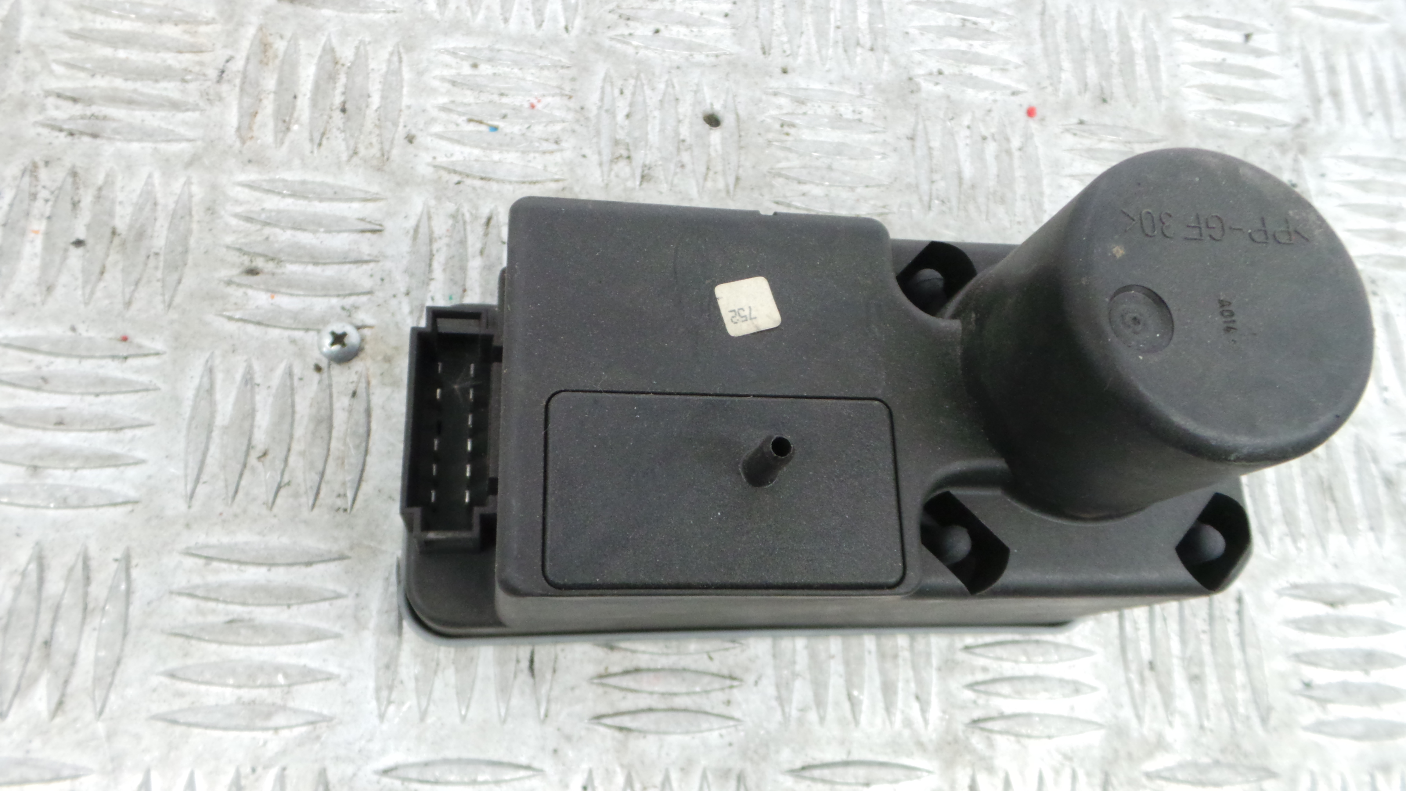 Compressor / Bomba Fecho Central 1H0962257 - VW GOLF III (1H1), GOLF Mk III (1H1)-36422207