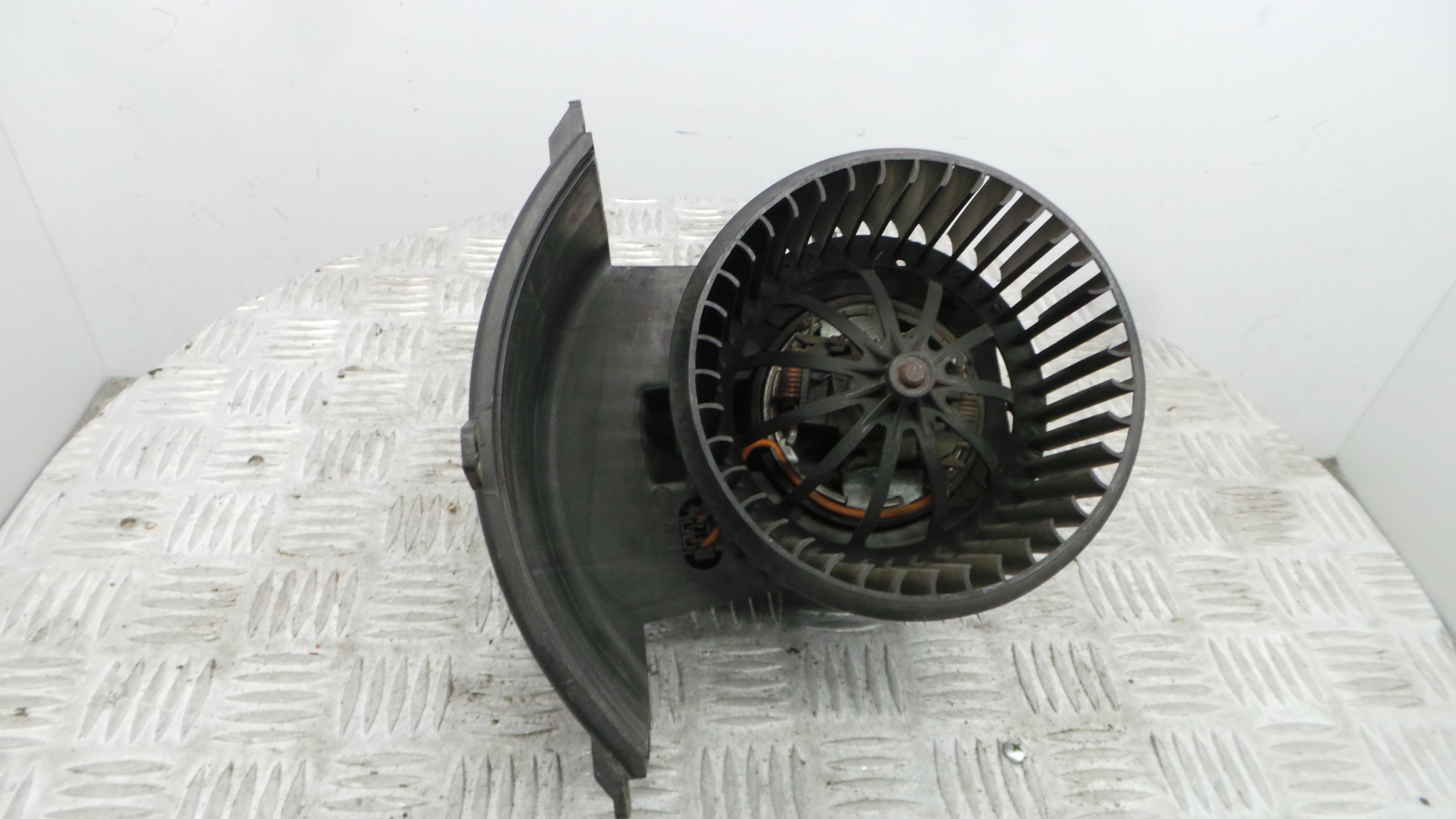 Motor da Chauffage / Motor de Sofagem 7H1820021B - VW TRANSPORTER Mk V Caixa (7HA, 7HH, 7EA, 7EH), T-36422301