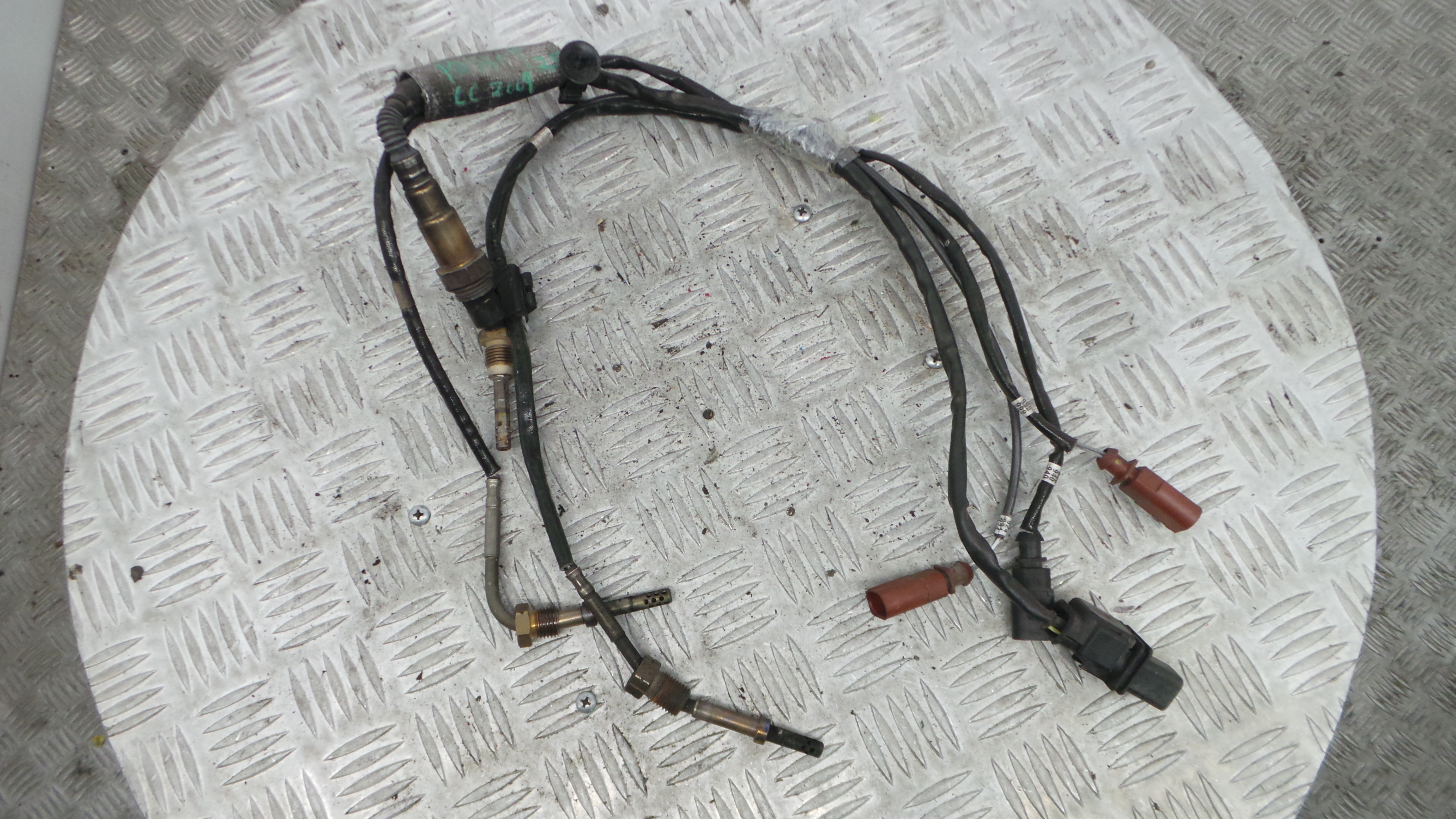 Sonda Lambda 03L906088N - VW PASSAT CC B6 (357)-36422438 Sonda Lambda 03L906088N - VW PASSAT CC B6 (357)-36422438