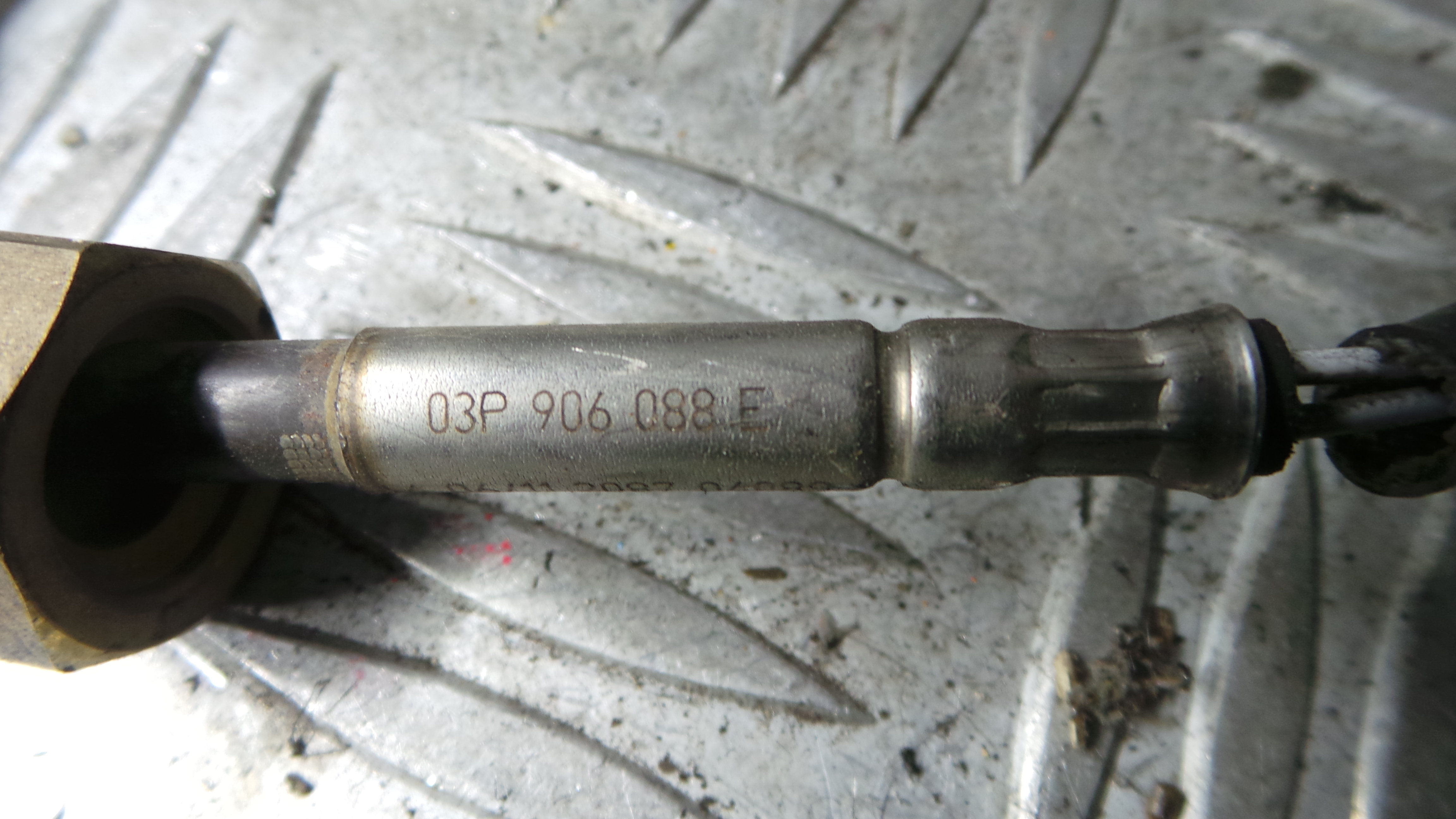 Sonda Lambda 03P906088A - VW POLO V (6R1, 6C1)-36422443