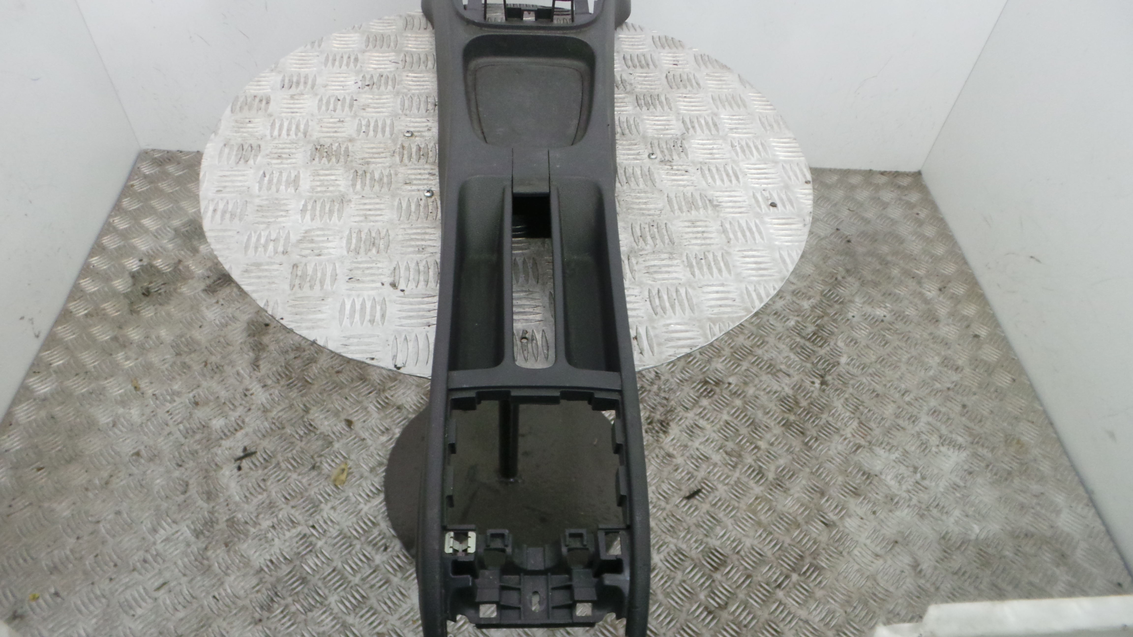 Apoio de Braço Central 6R0863241J - VW POLO V (6R1, 6C1)-36424990