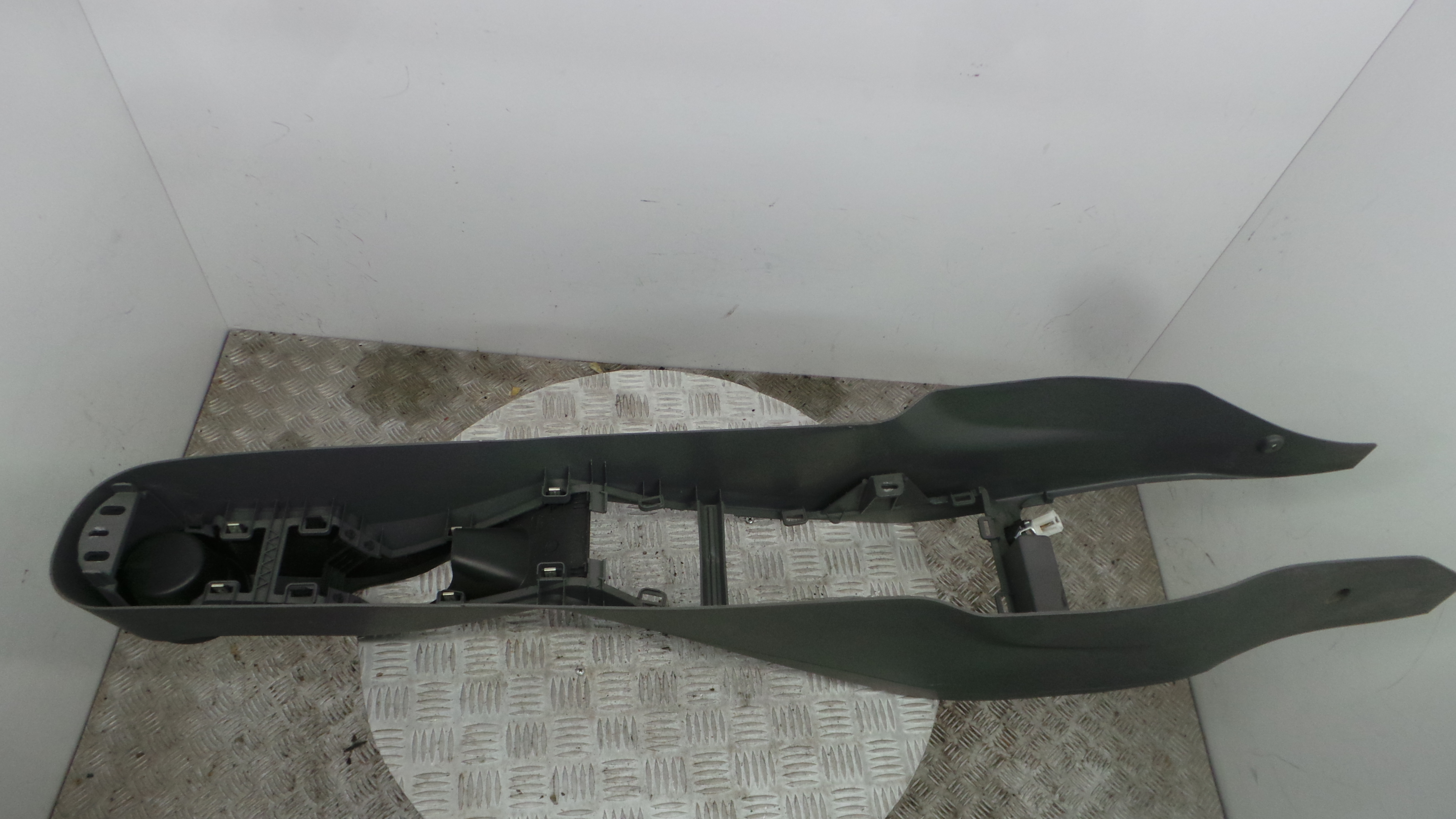 Apoio de Braço Central 6J0863243 - SEAT IBIZA IV (6J5, 6P1), IBIZA Mk IV (6J5, 6P1)-36424997