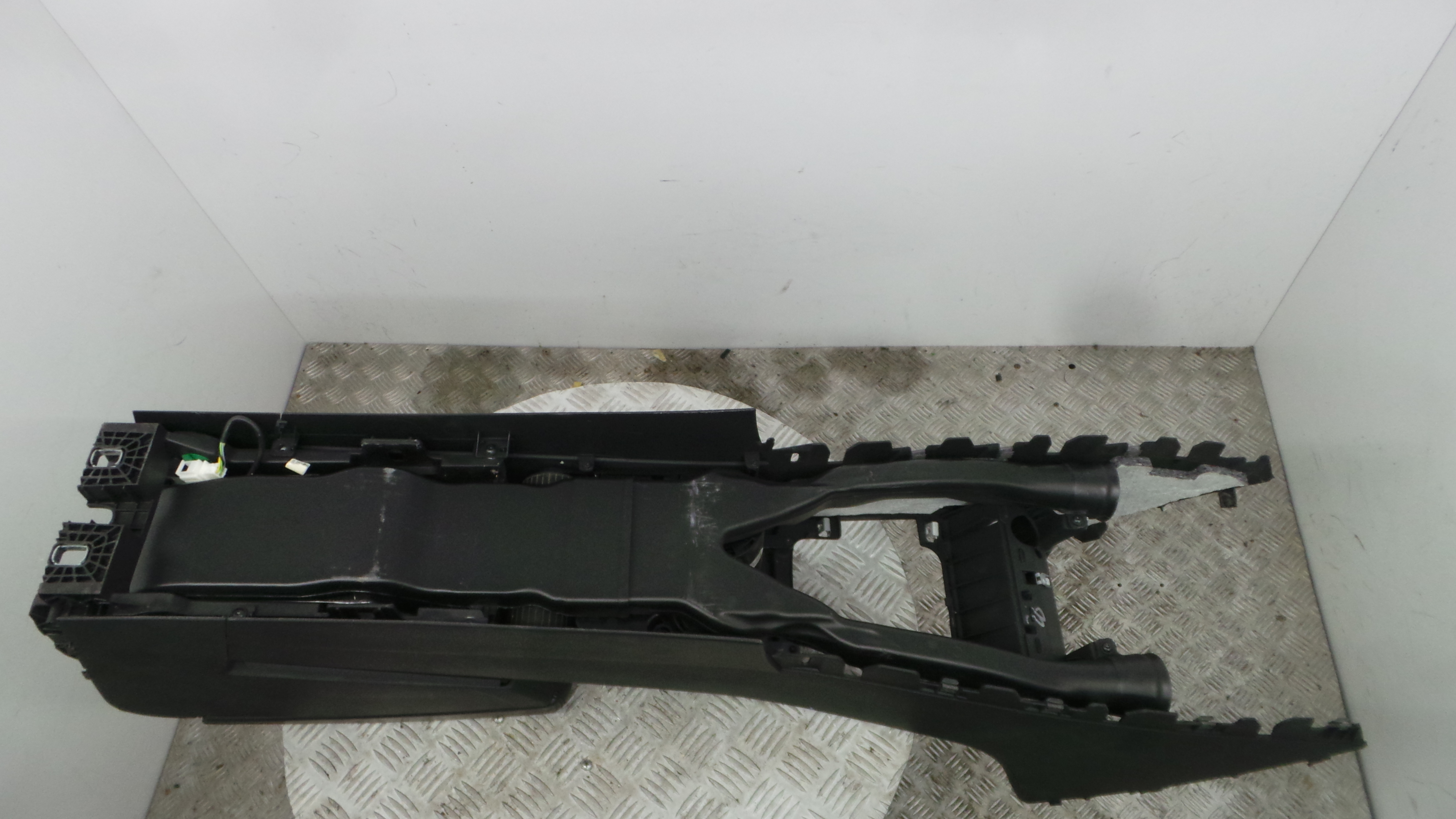 Apoio de Braço Central 3C1863241CG - VW PASSAT CC B6 (357)-36425003