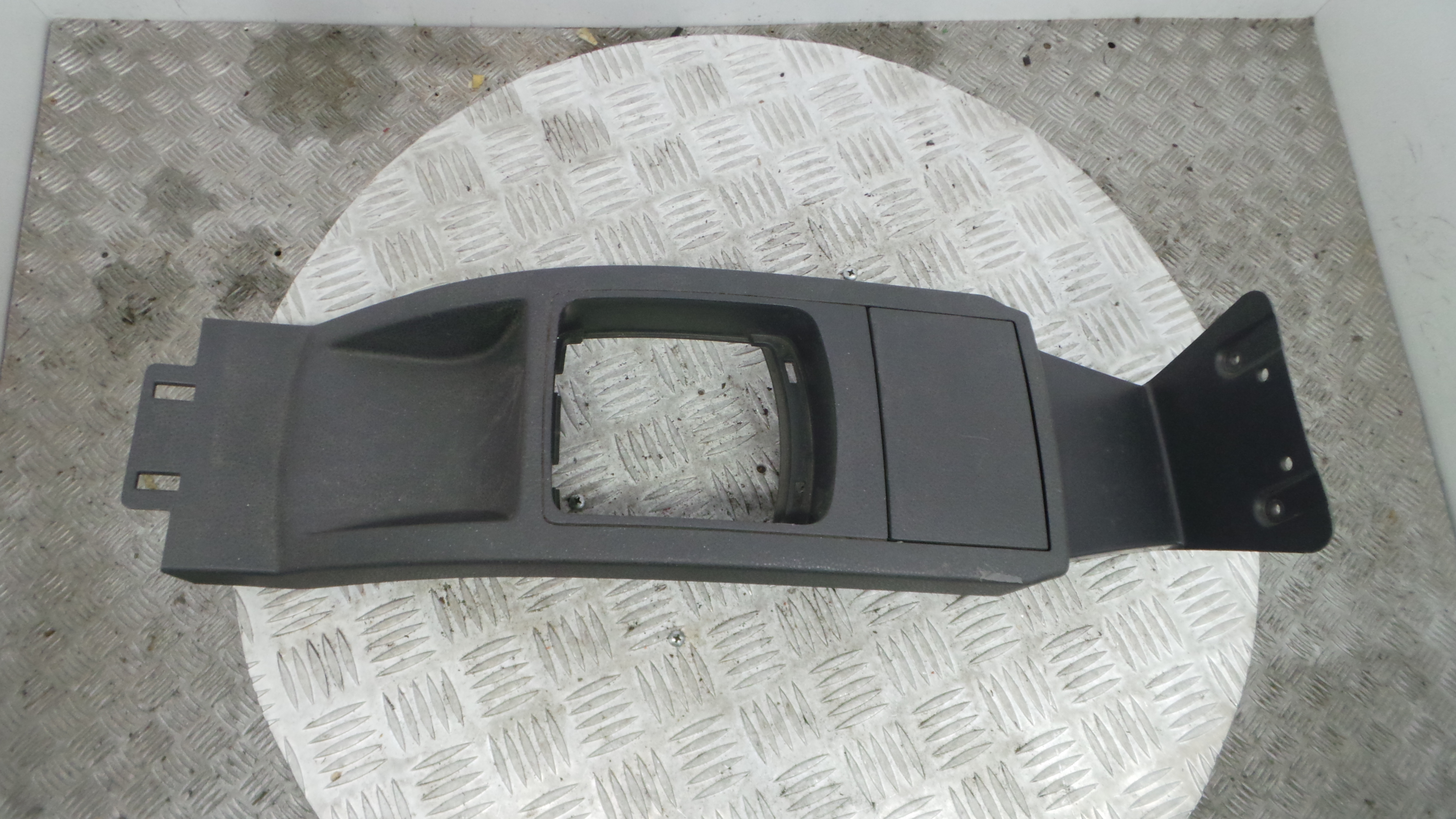 Apoio de Braço 6Q1863241S - VW POLO (9N_, 9A_)-36425038