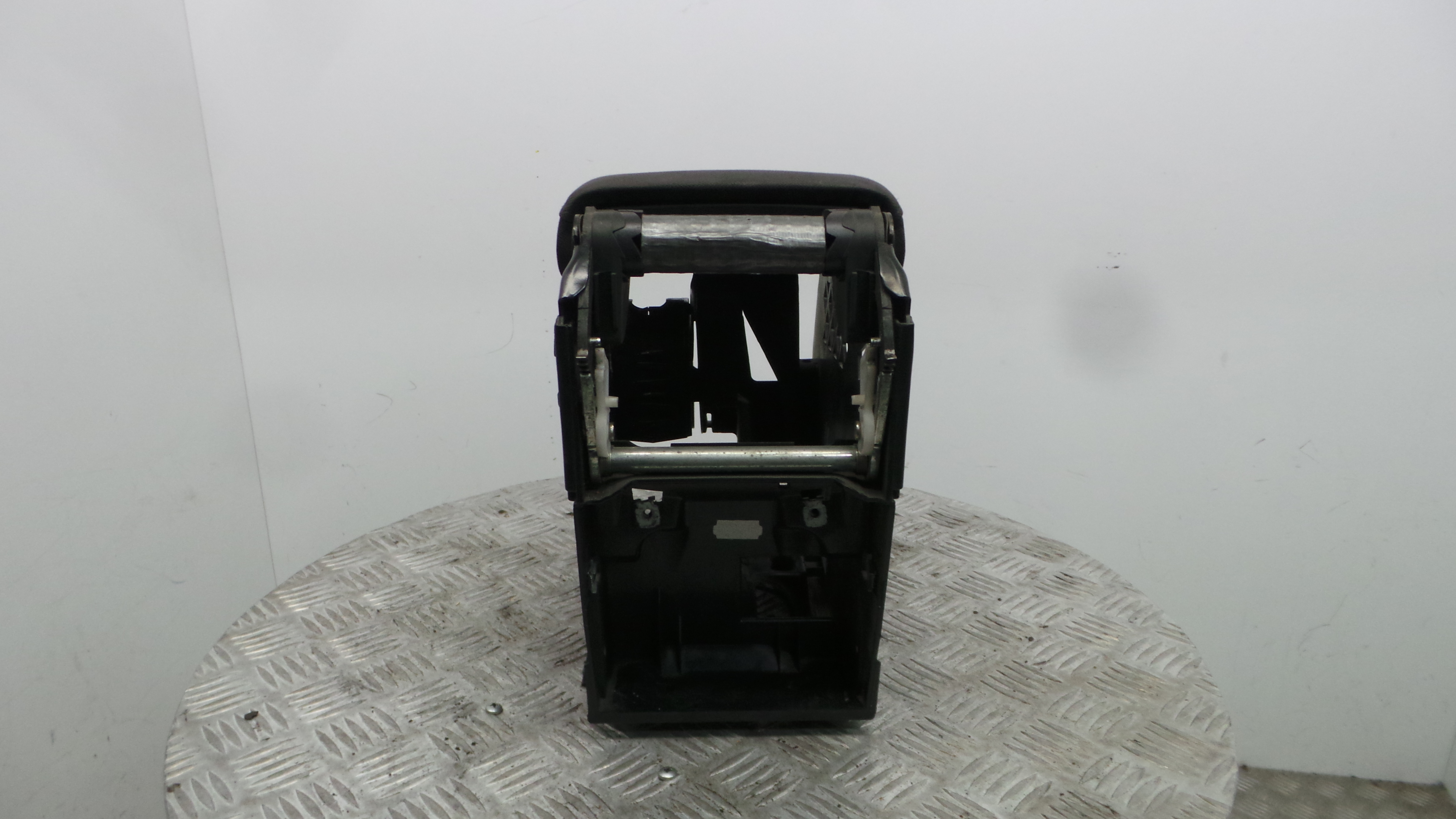 Apoio de Braço 1K0864207C - VW GOLF V (1K1)-36425046