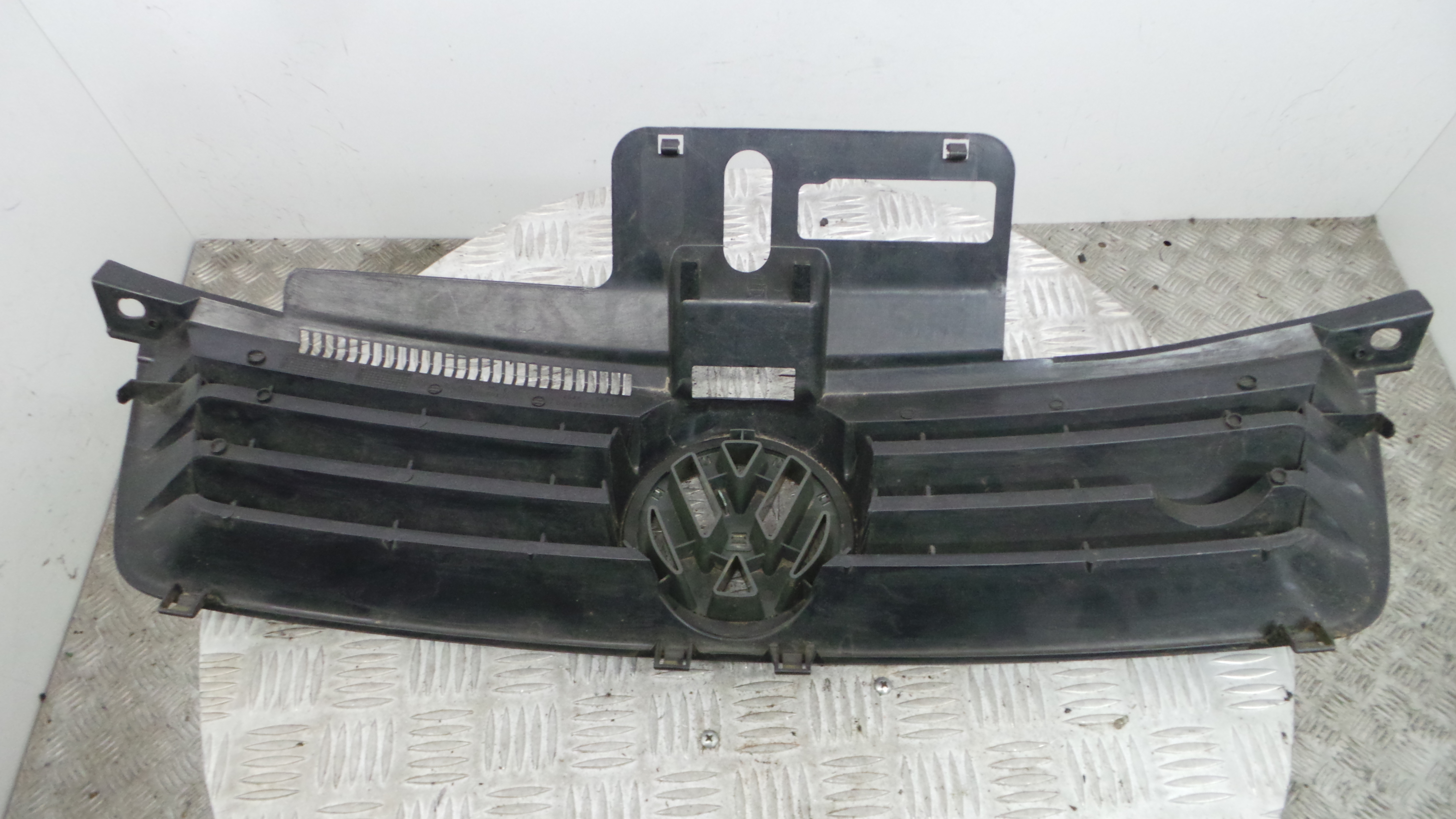 Grelha da Frente 6Q0853651C - VW POLO (9N_, 9A_)-36425070