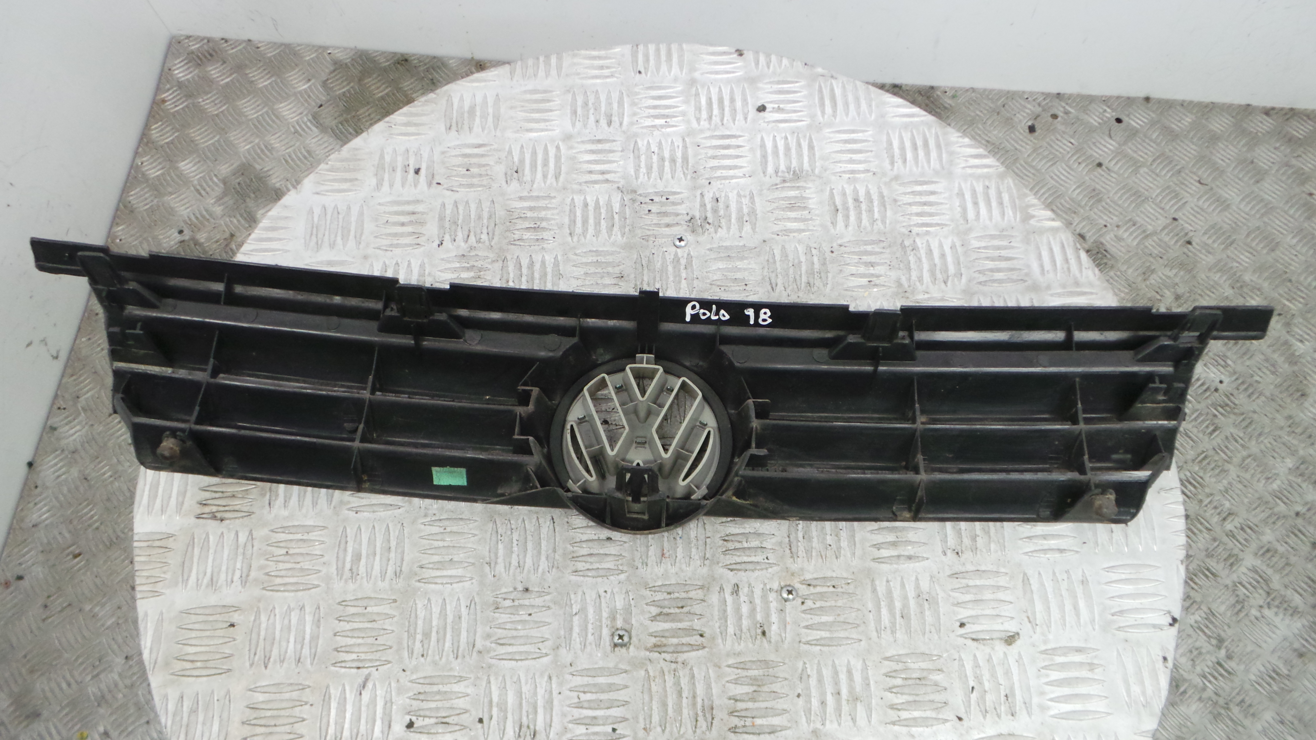 Grelha da Frente 6N0853653B - VW POLO III (6N1)-36425073