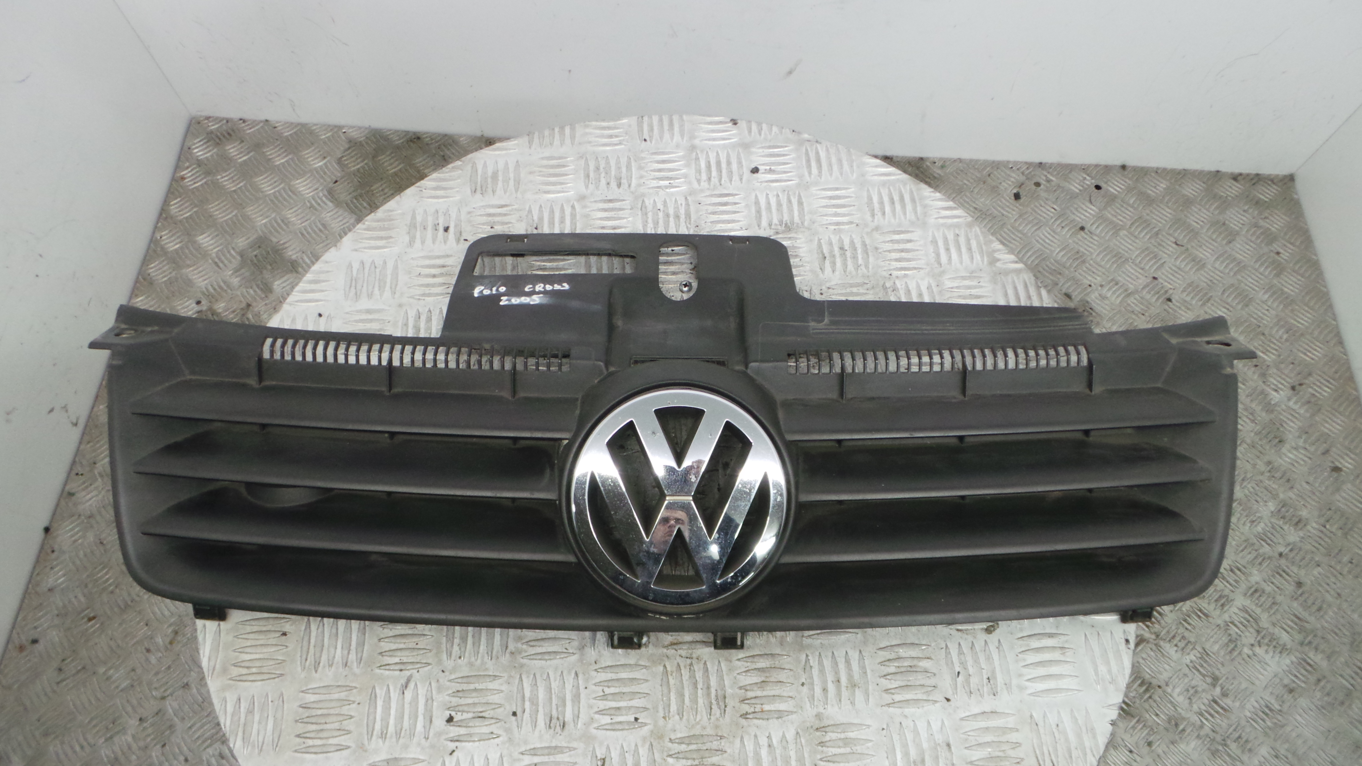 Grelha da Frente 6Q0853651C - VW POLO (9N_, 9A_)-36425077