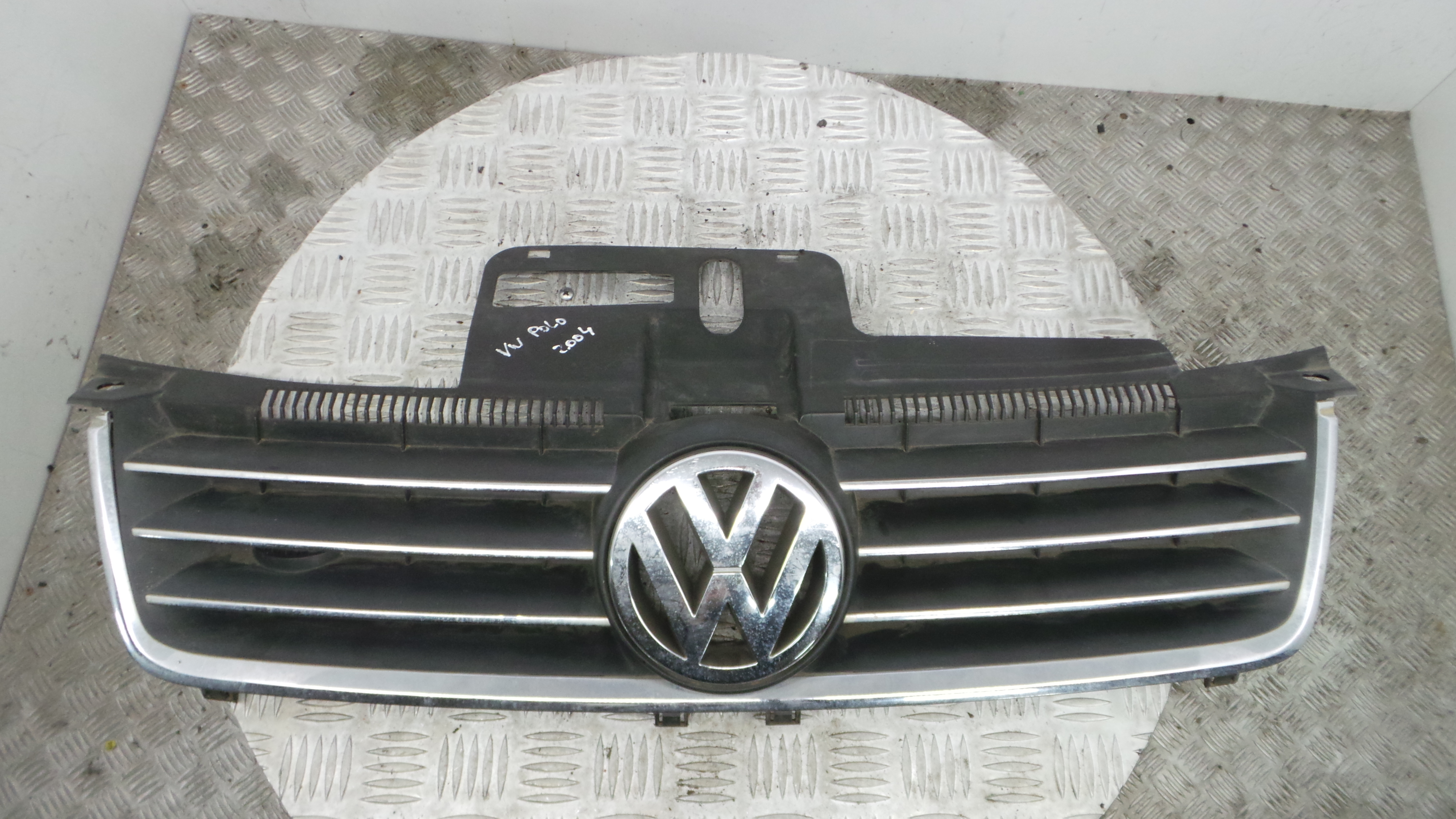 Grelha da Frente 6Q0853651D - VW POLO (9N_, 9A_)-36425080