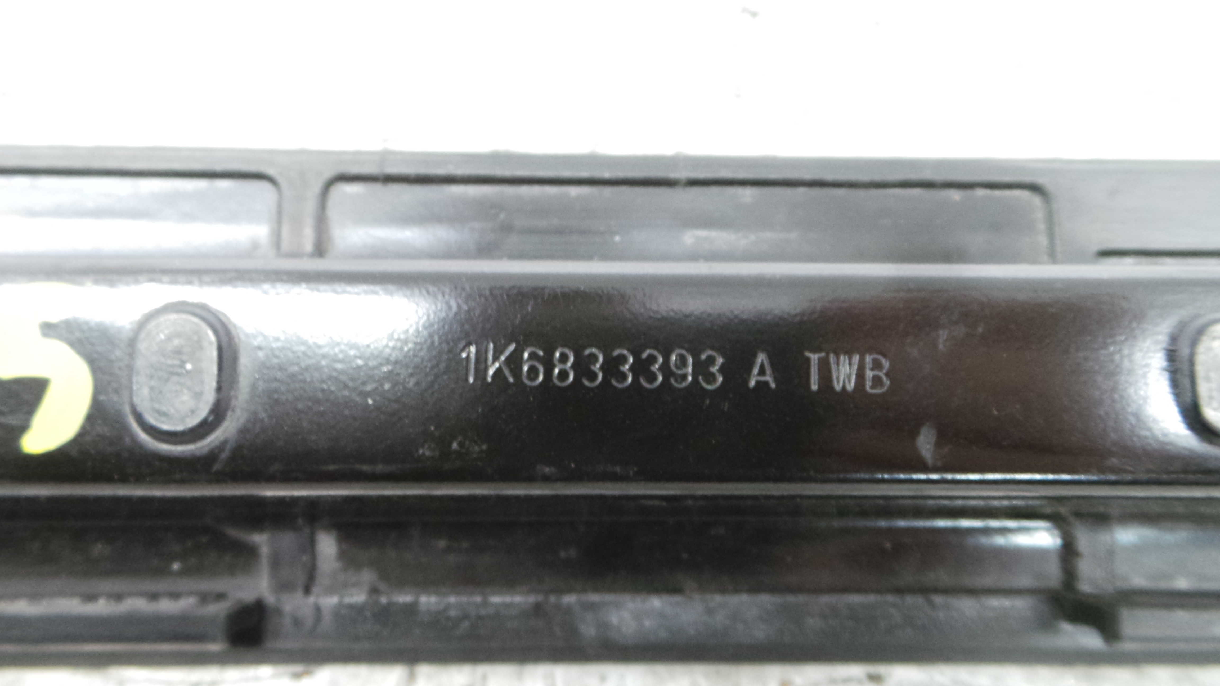 Suporte Porta 1K6833393A - VW GOLF V (1K1)-36425135