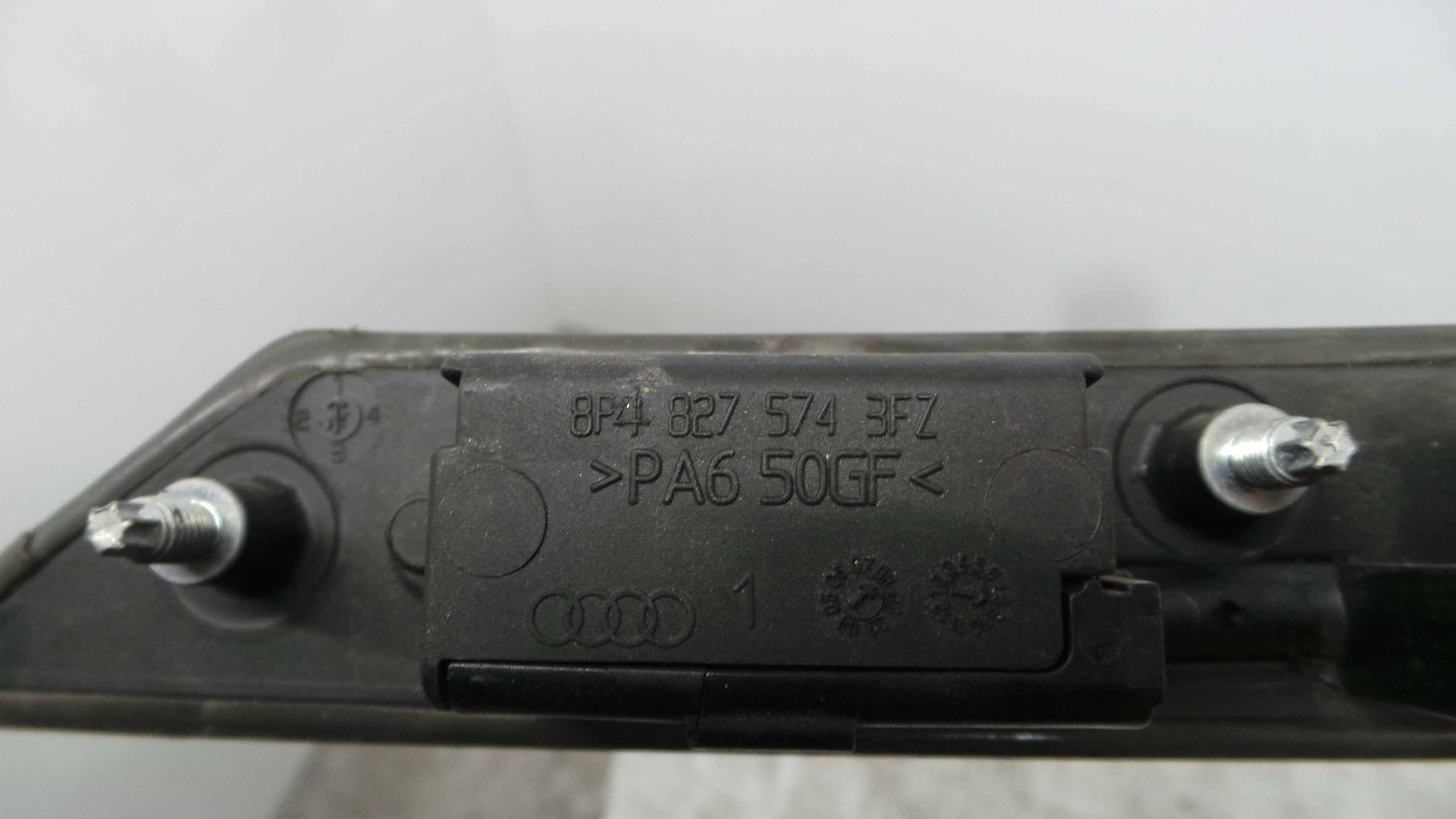 Puxador Exterior da Tampa da Mala 8P4827574 - AUDI A3 (8P1)-36425352