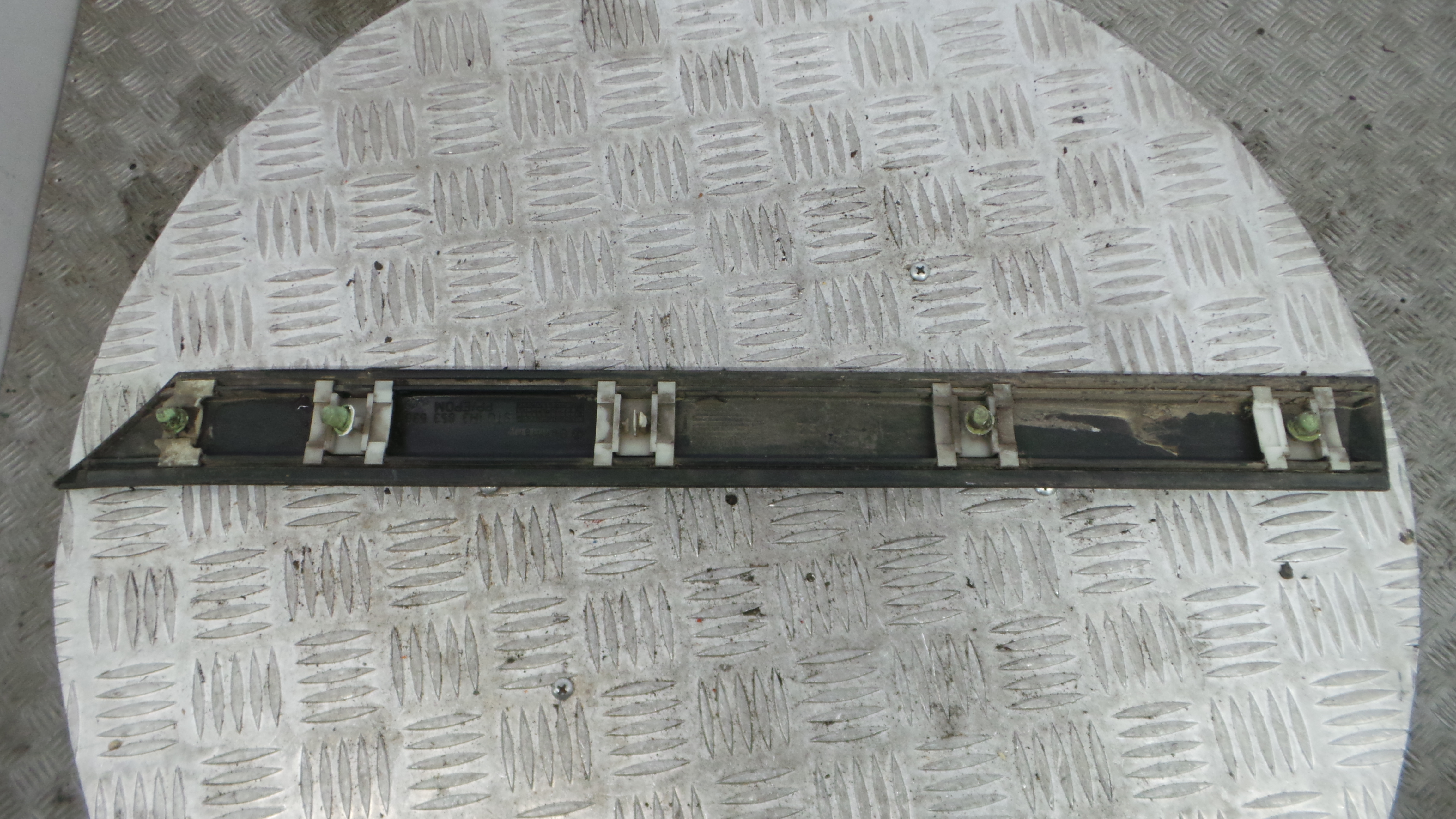 Friso Porta 1H3853536 - VW GOLF III (1H1), GOLF Mk III (1H1)-36425382