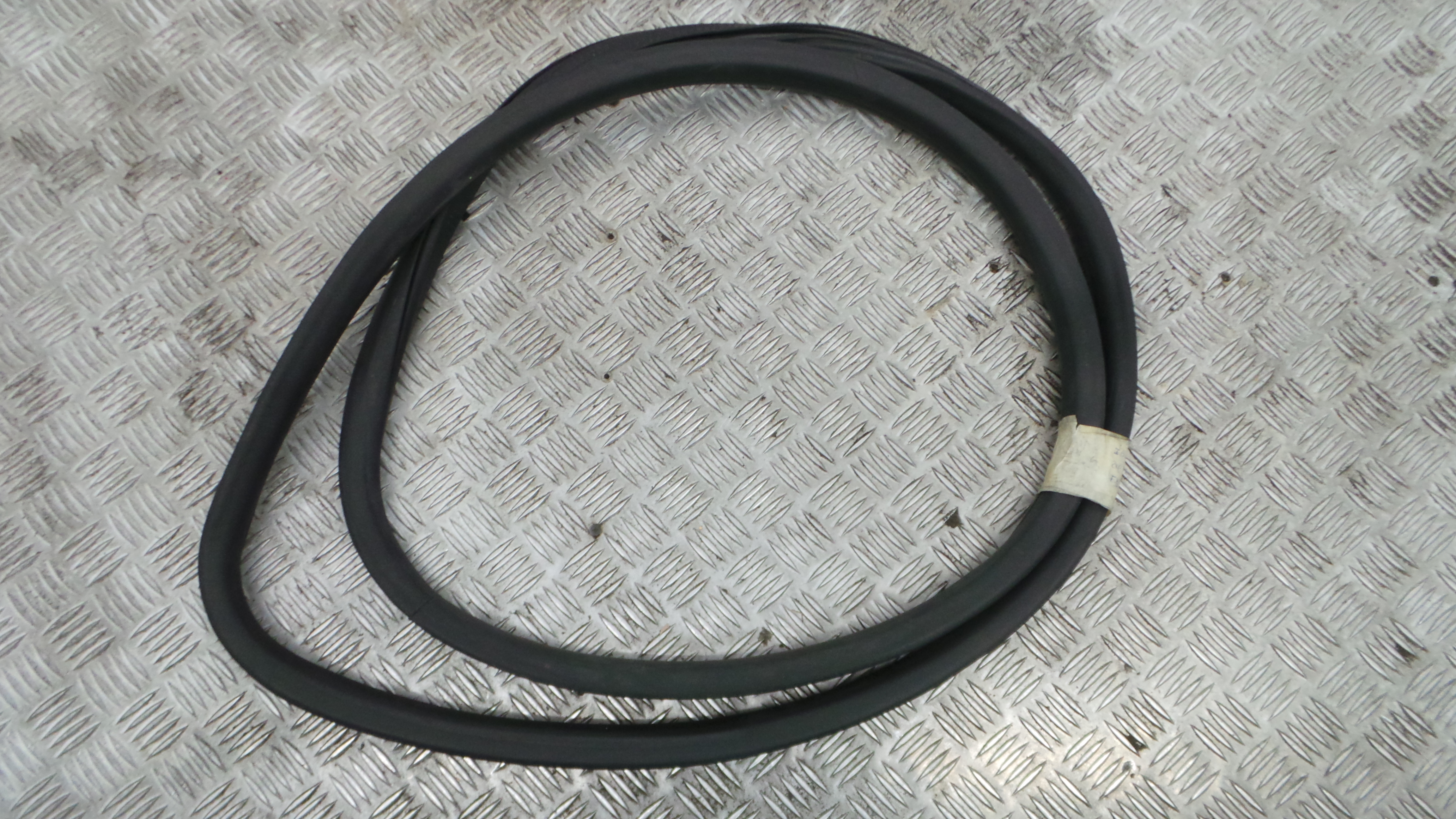 Borracha Porta Frente Direita  - SEAT IBIZA III (6L1), IBIZA Mk III (6L1)-36430460