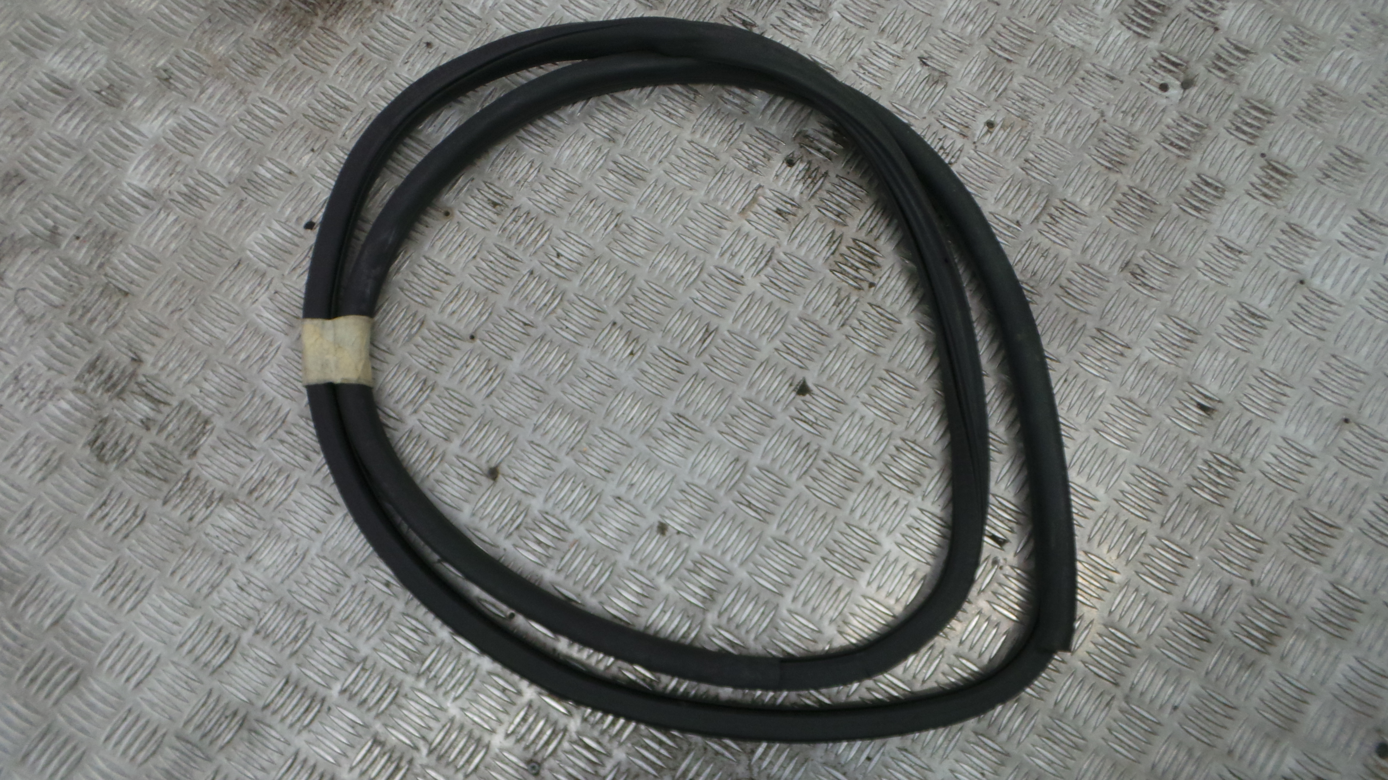 Borracha Porta Frente Direita  - SEAT IBIZA III (6L1), IBIZA Mk III (6L1)-36430460