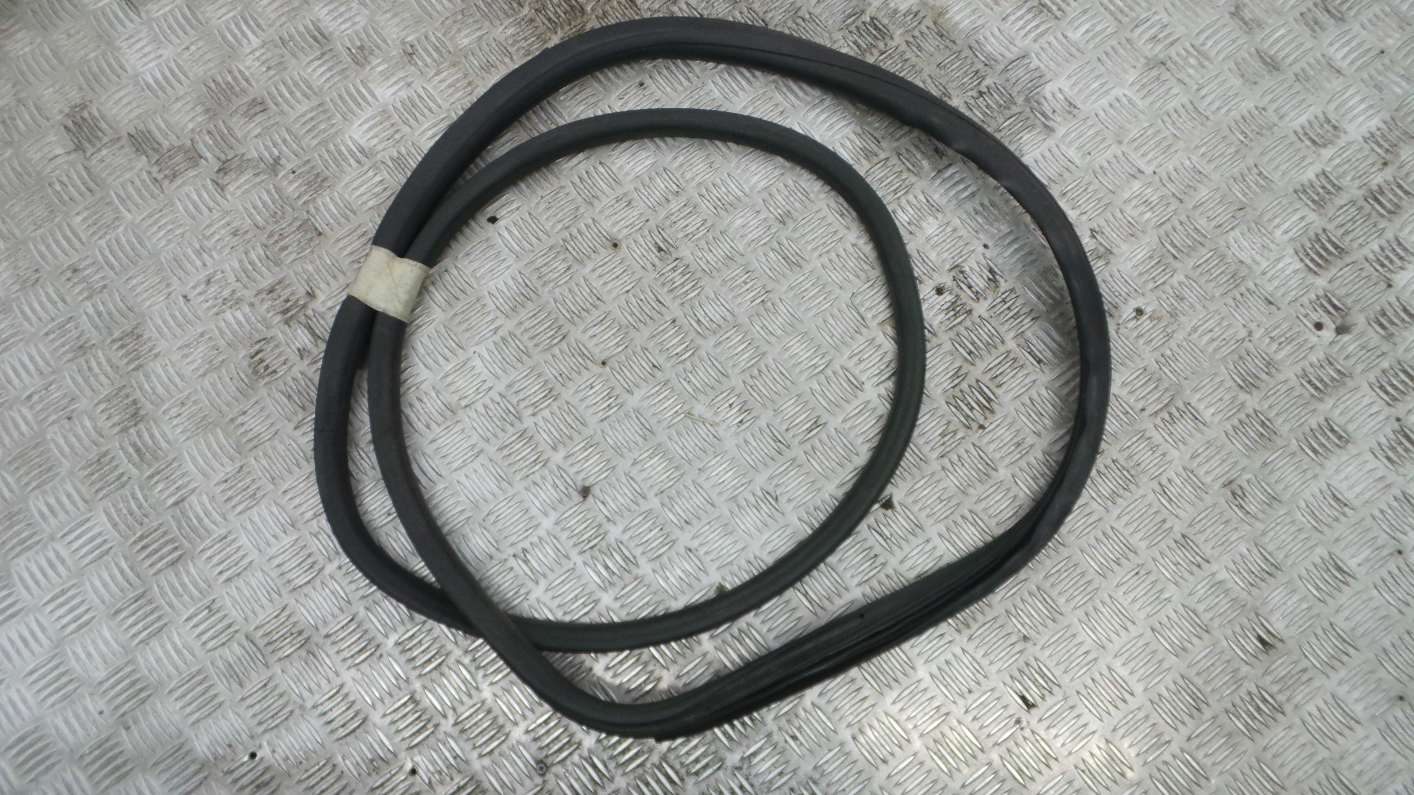 Borracha Porta Frente Esquerda  - SEAT IBIZA III (6L1), IBIZA Mk III (6L1)-36430482