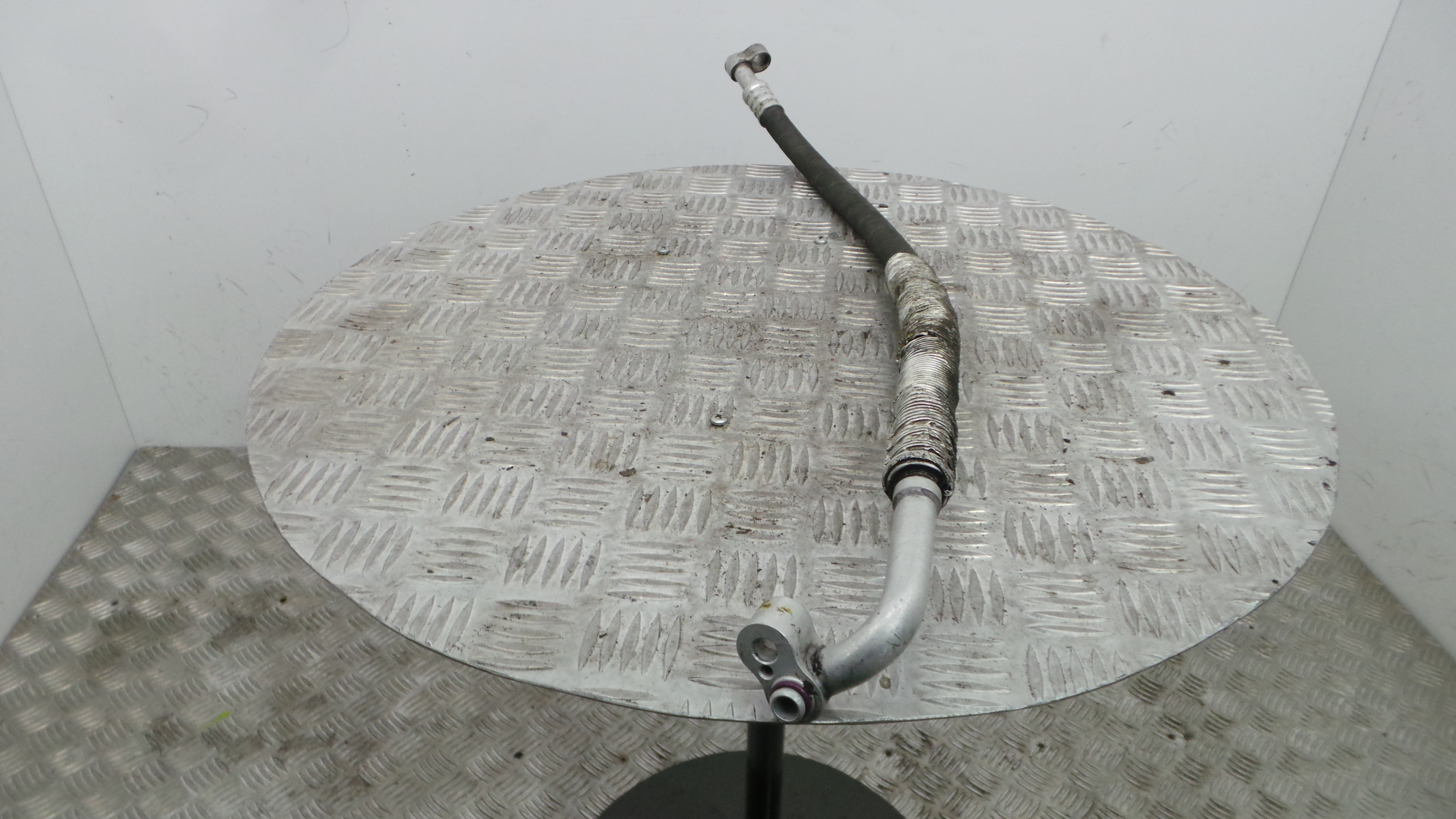 Tubo Ar Condicionado 1J0820721C - VW GOLF IV (1J1), GOLF Mk IV (1J1)-36430921