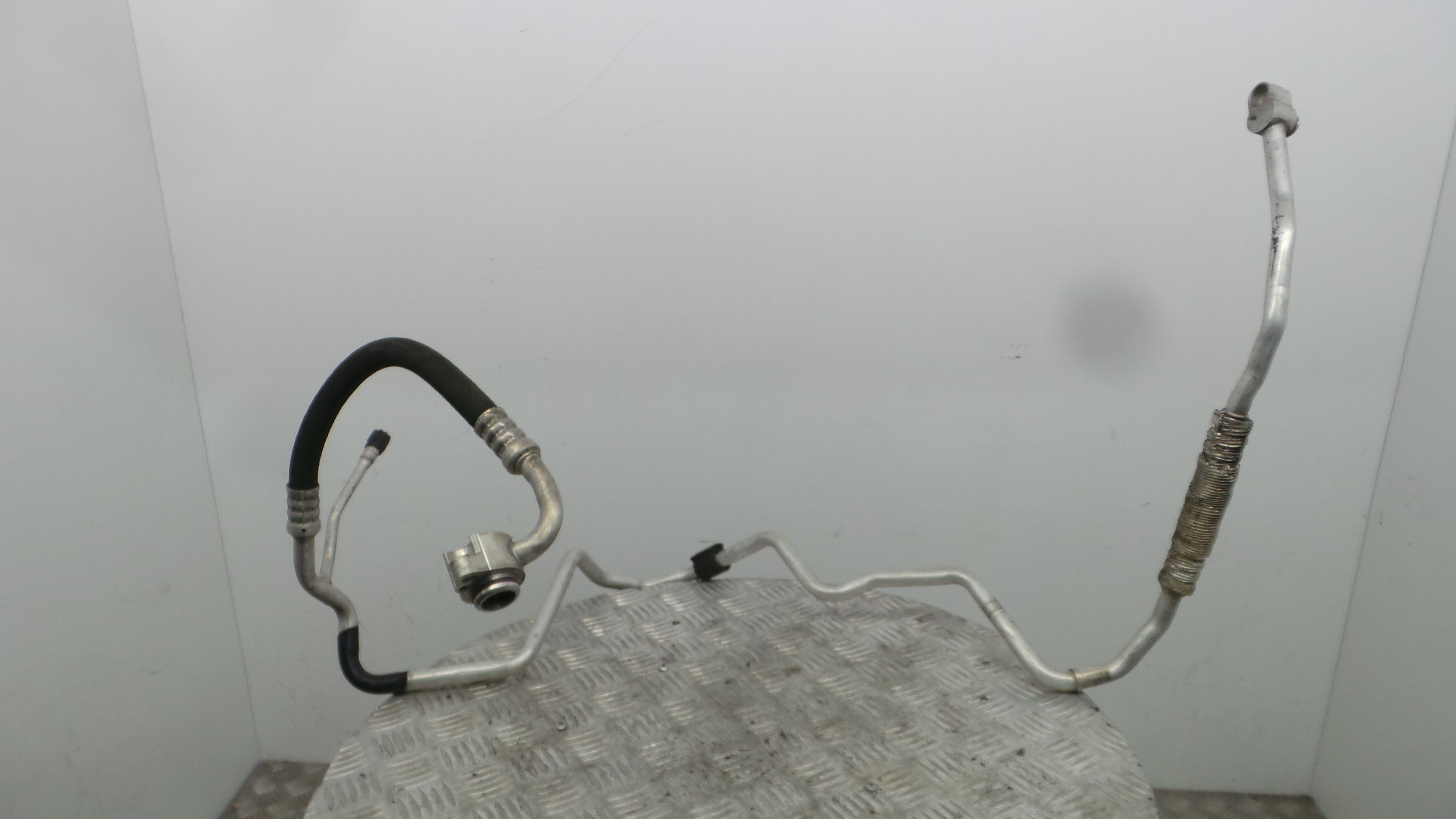 Tubo Ar Condicionado 6J1820743B - SEAT IBIZA IV (6J5, 6P1), IBIZA Mk IV (6J5, 6P1)-36431027