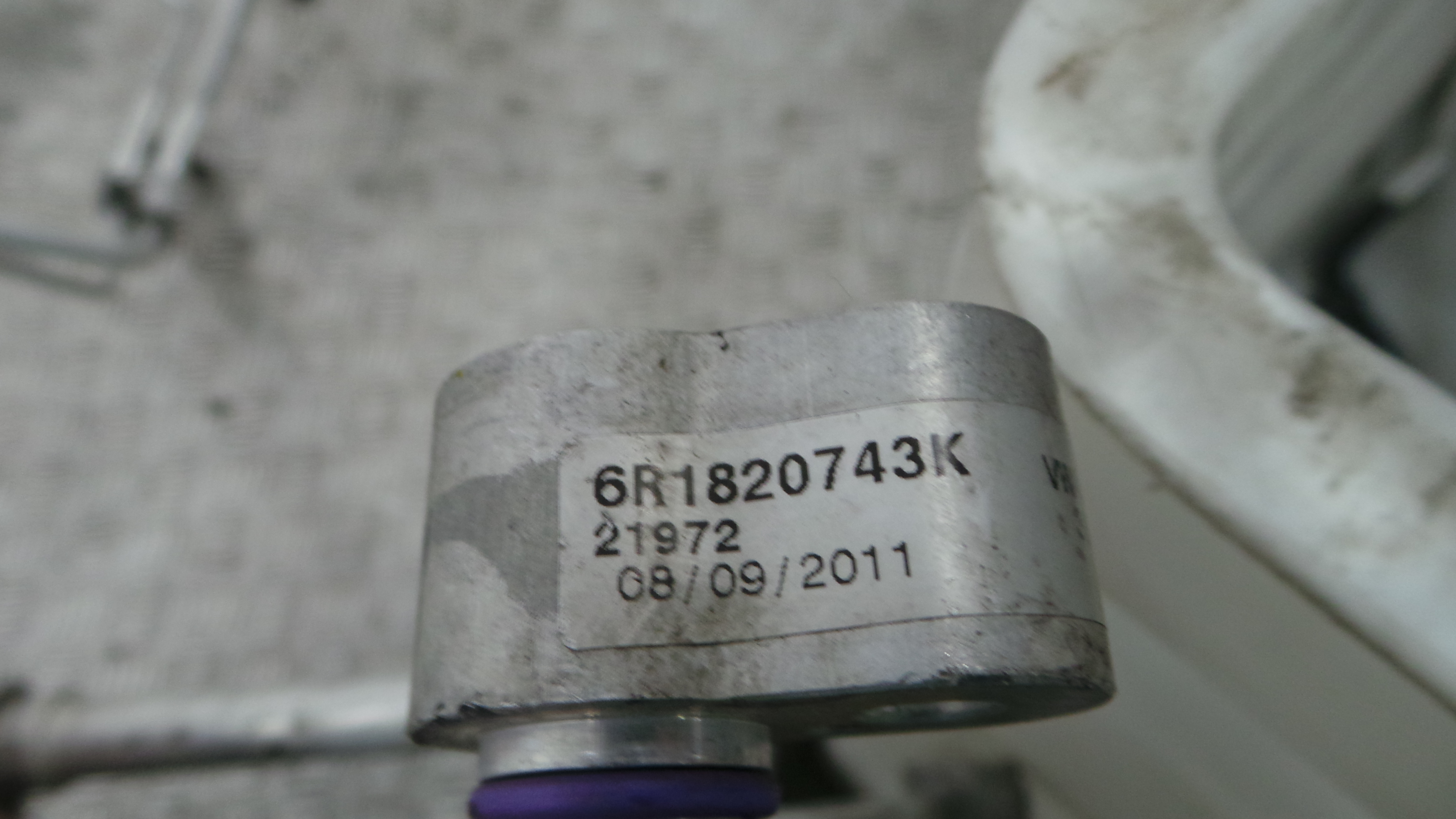 Tubos De Ar Condicionado 6R1820743K - SEAT IBIZA IV (6J5, 6P1), IBIZA Mk IV (6J5, 6P1)-36431058