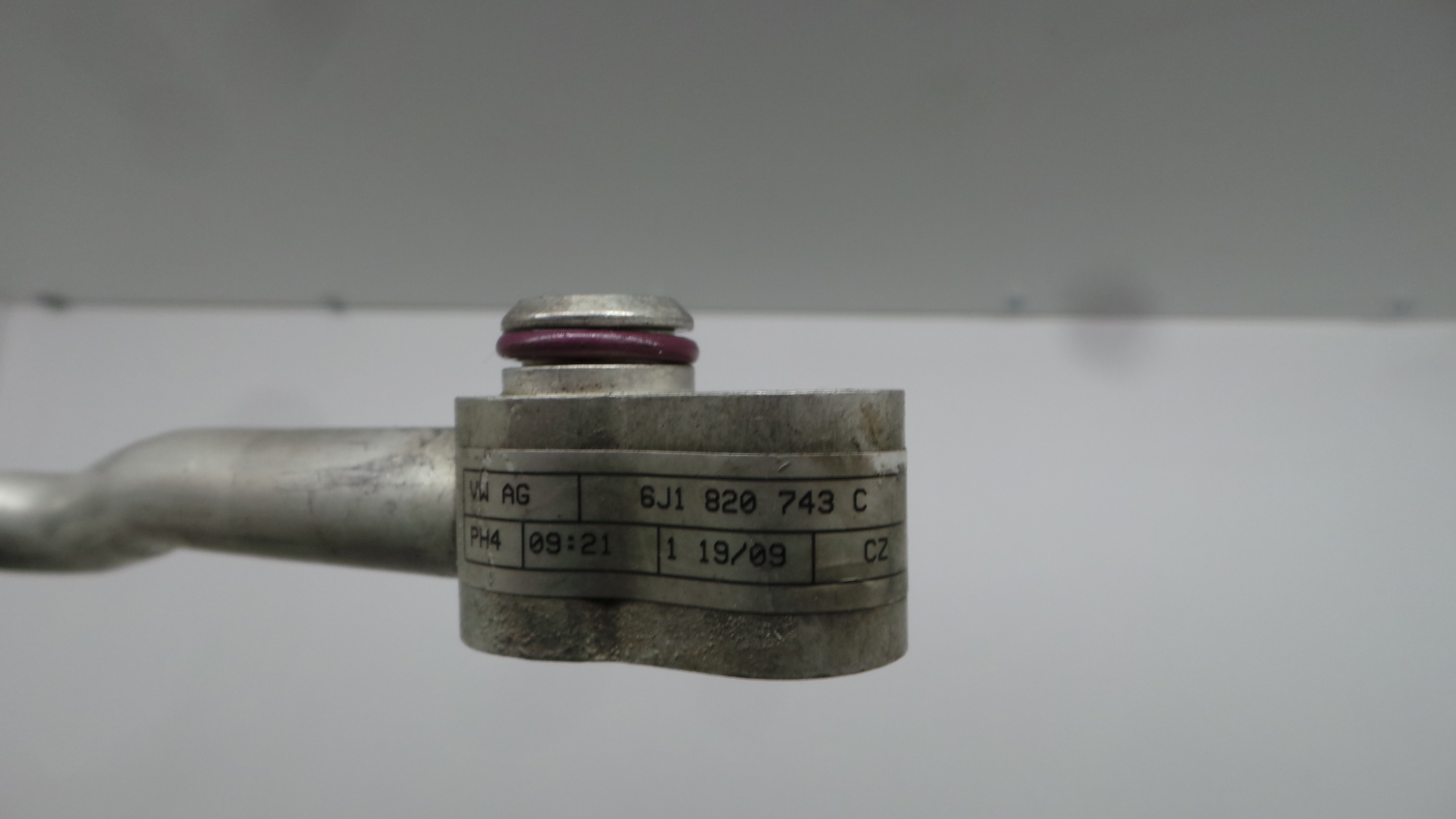 Tubo Ar Condicionado 6J1820743C - SEAT IBIZA IV (6J5, 6P1), IBIZA Mk IV (6J5, 6P1)-36431062