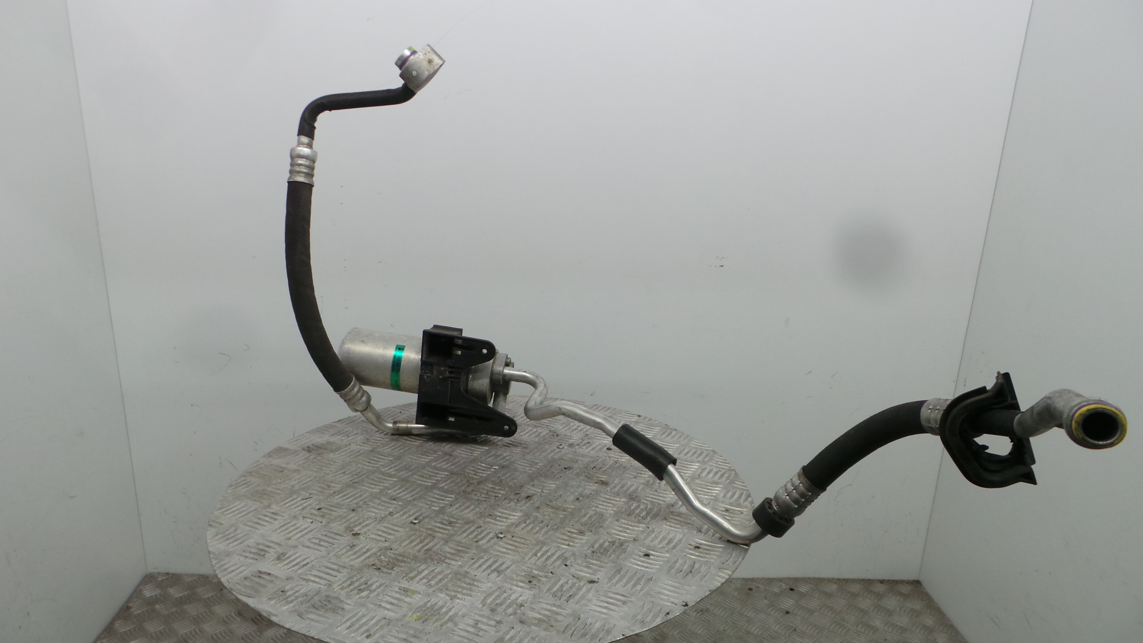 Tubo Ar Condicionado 8E0260707BA - AUDI A4 B6 (8E2)-36431067