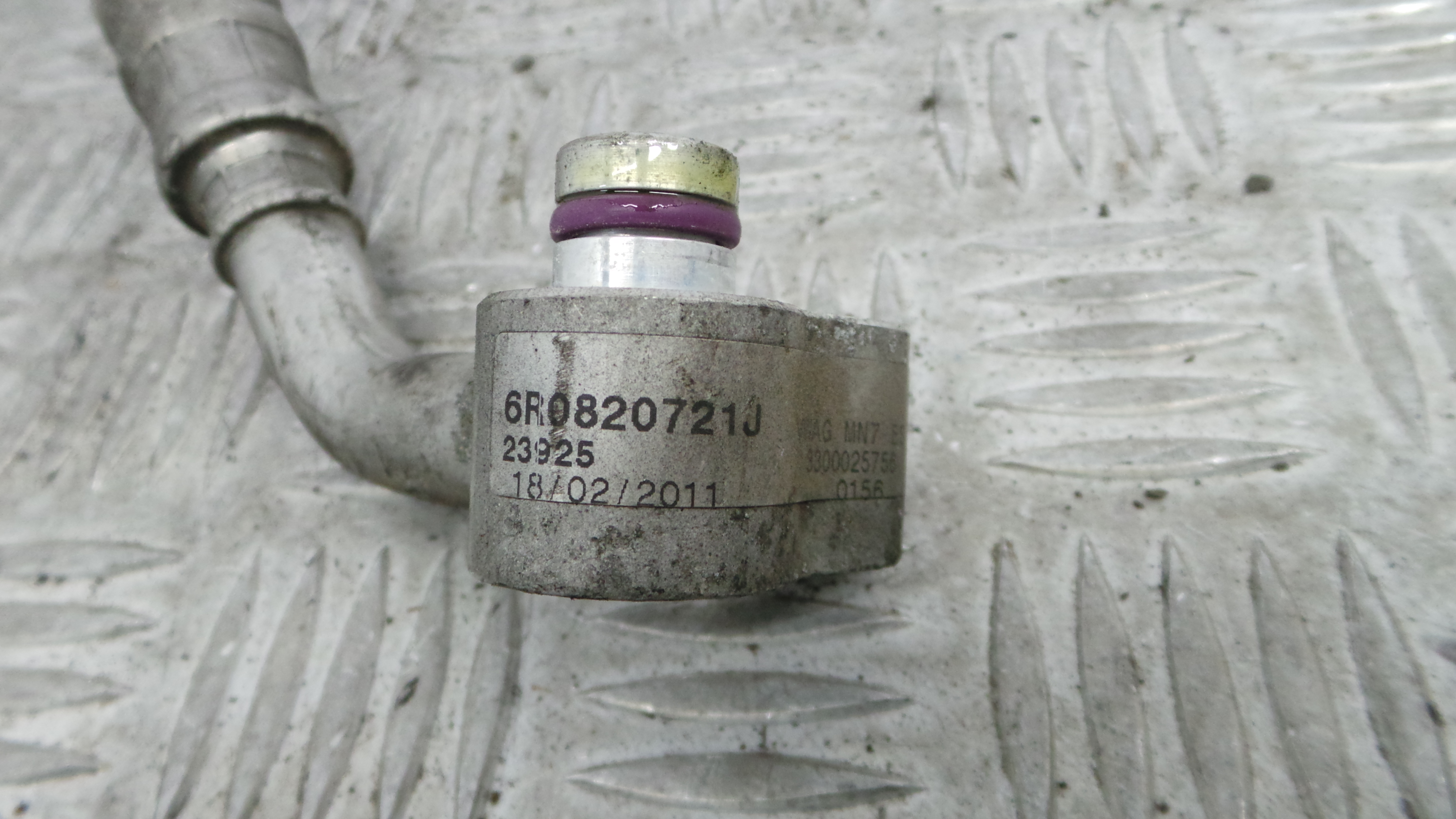 Tubo Ar Condicionado 6R0820721J - VW POLO V (6R1, 6C1)-36431074