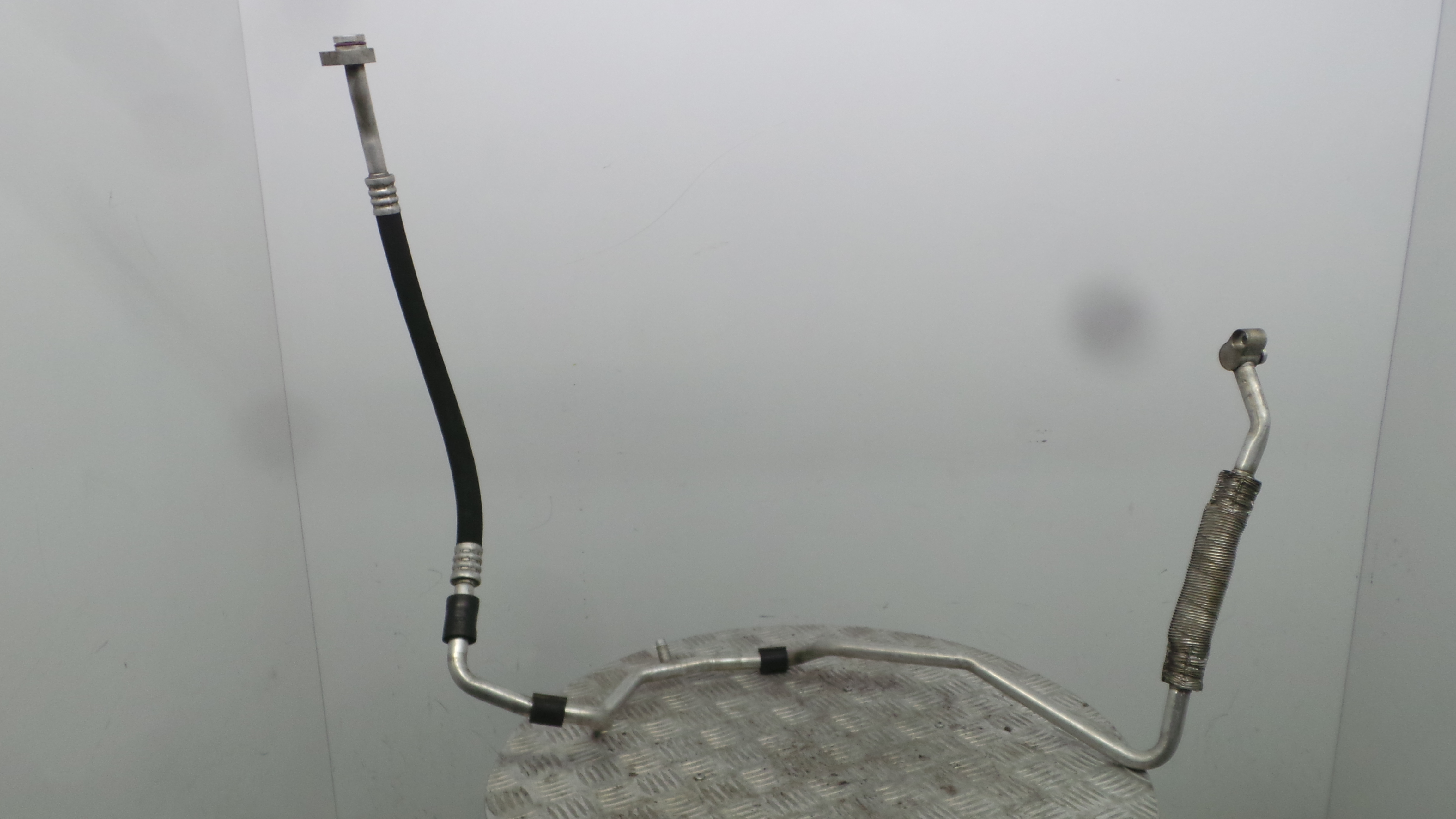 Tubo Ar Condicionado 3C0820743BF - VW PASSAT B6 (3C2)-36431087